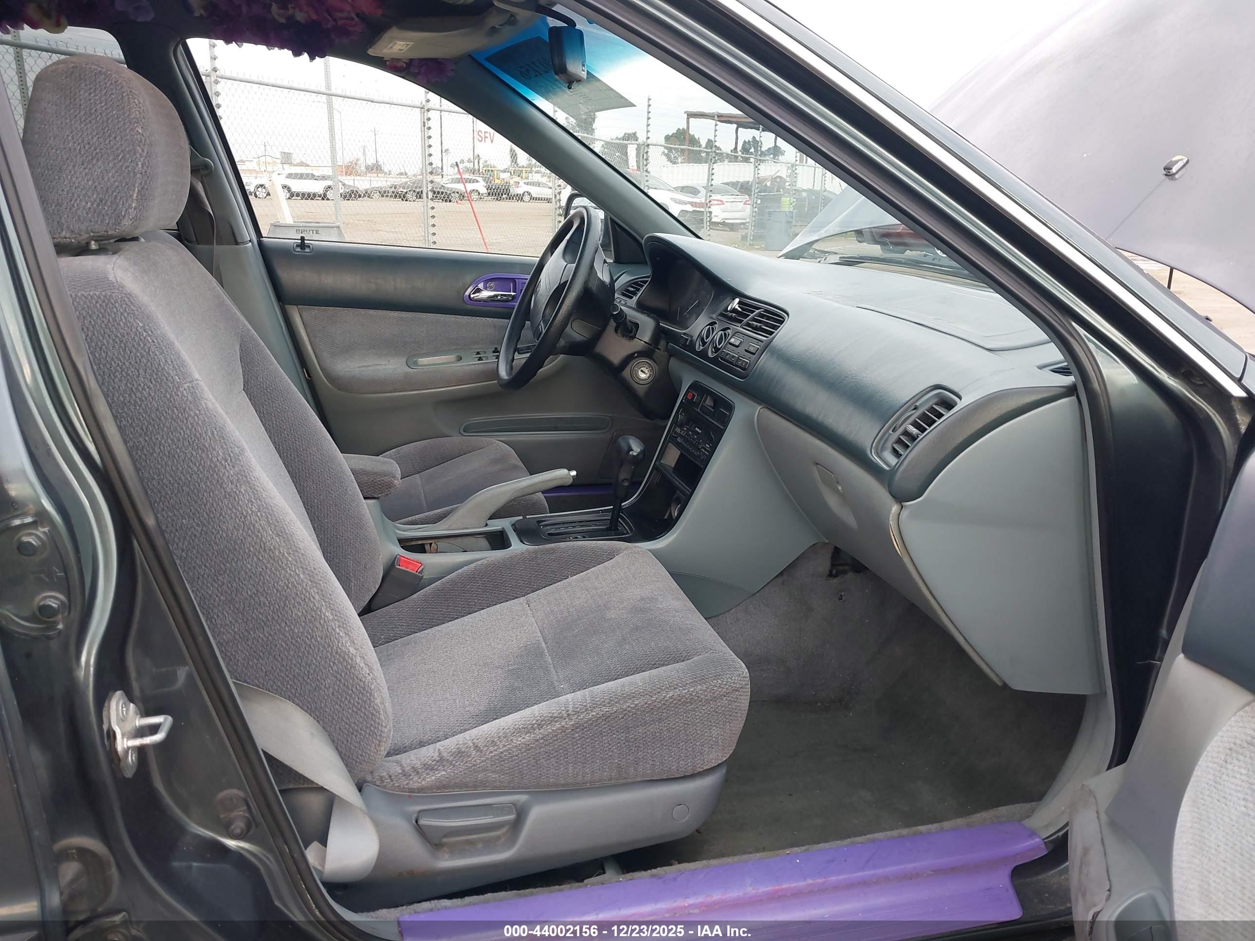 HONDA ACCORD image 5