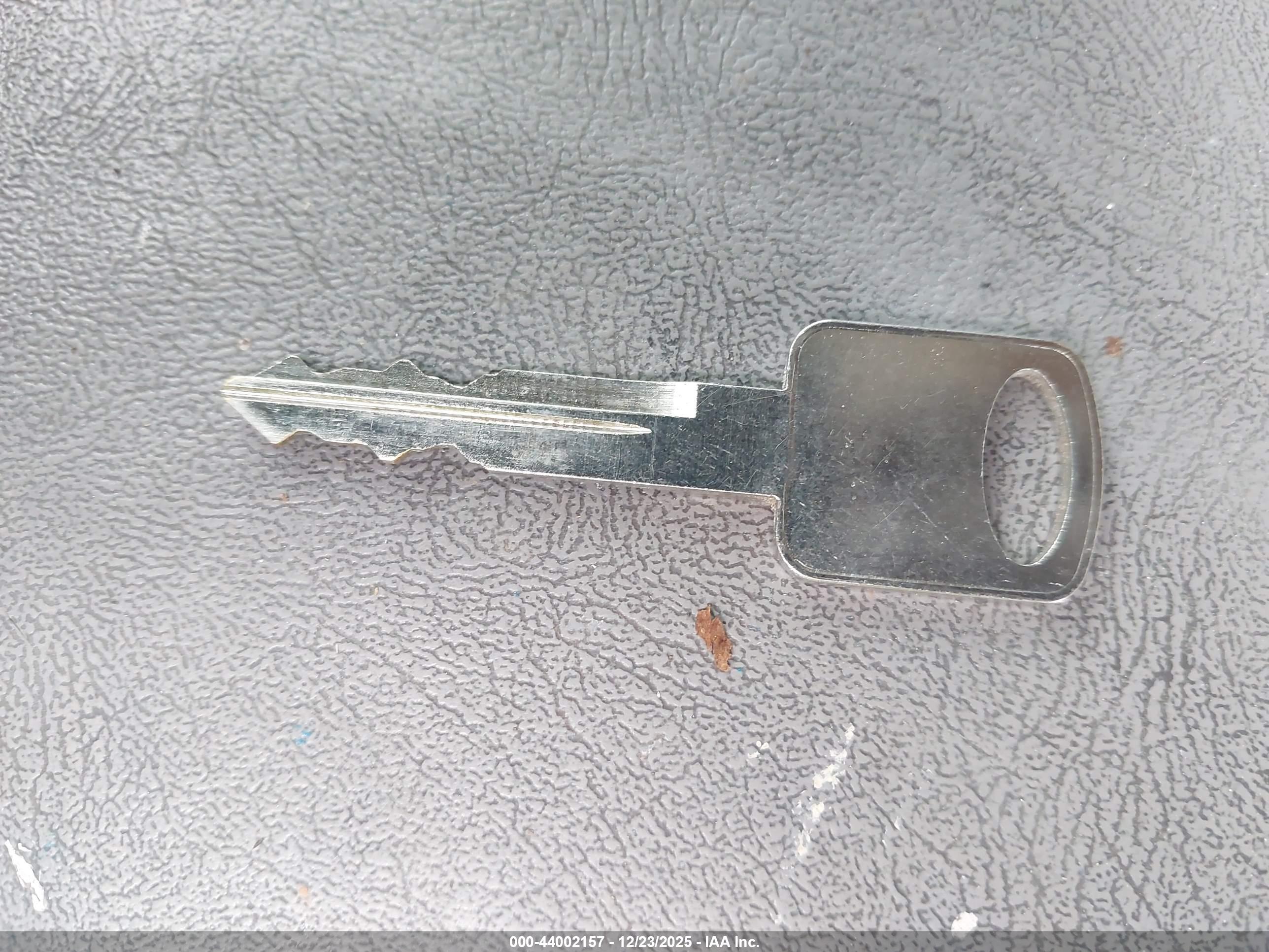 FORD E-350 image 11