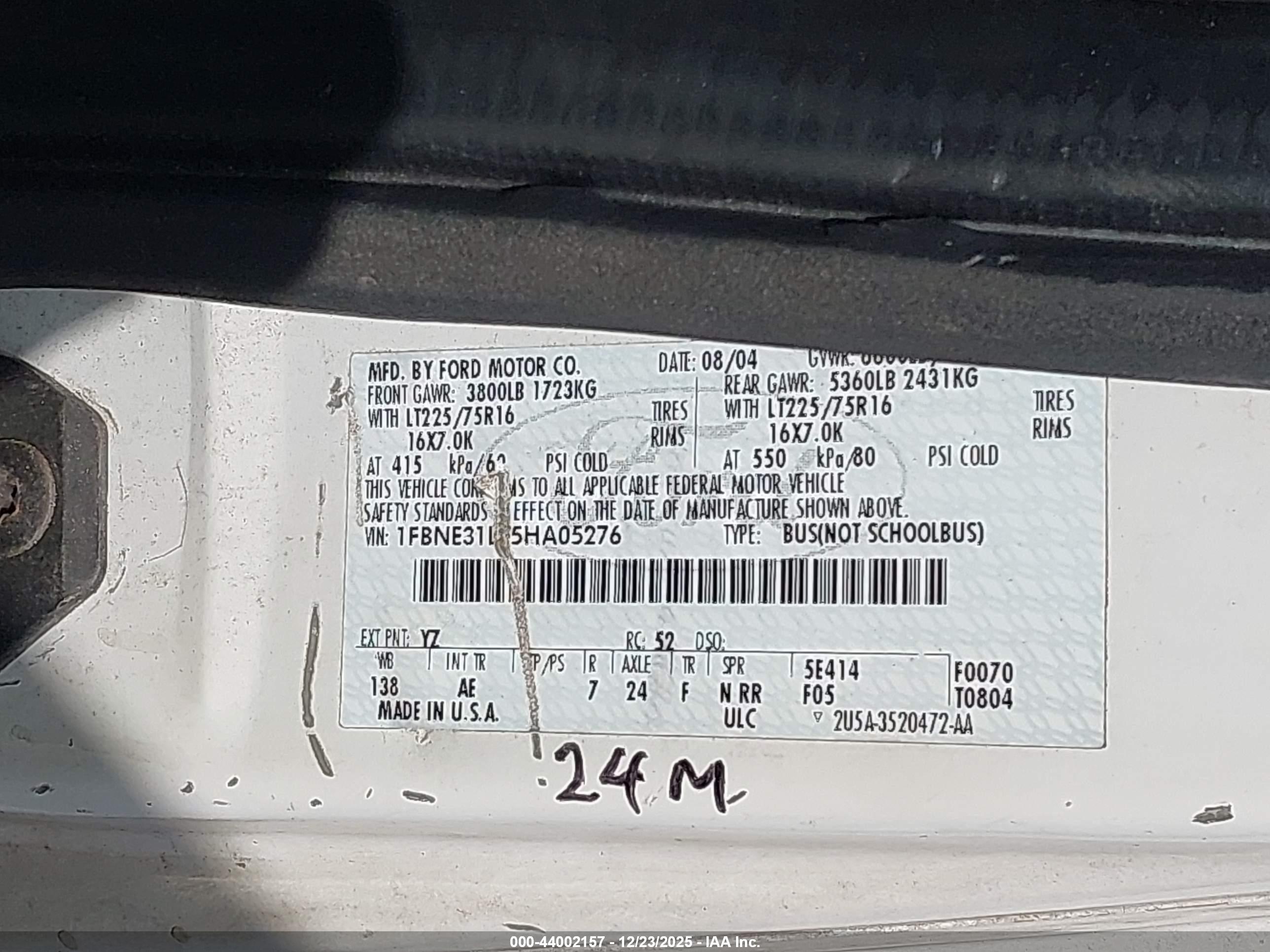 FORD E-350 image 9