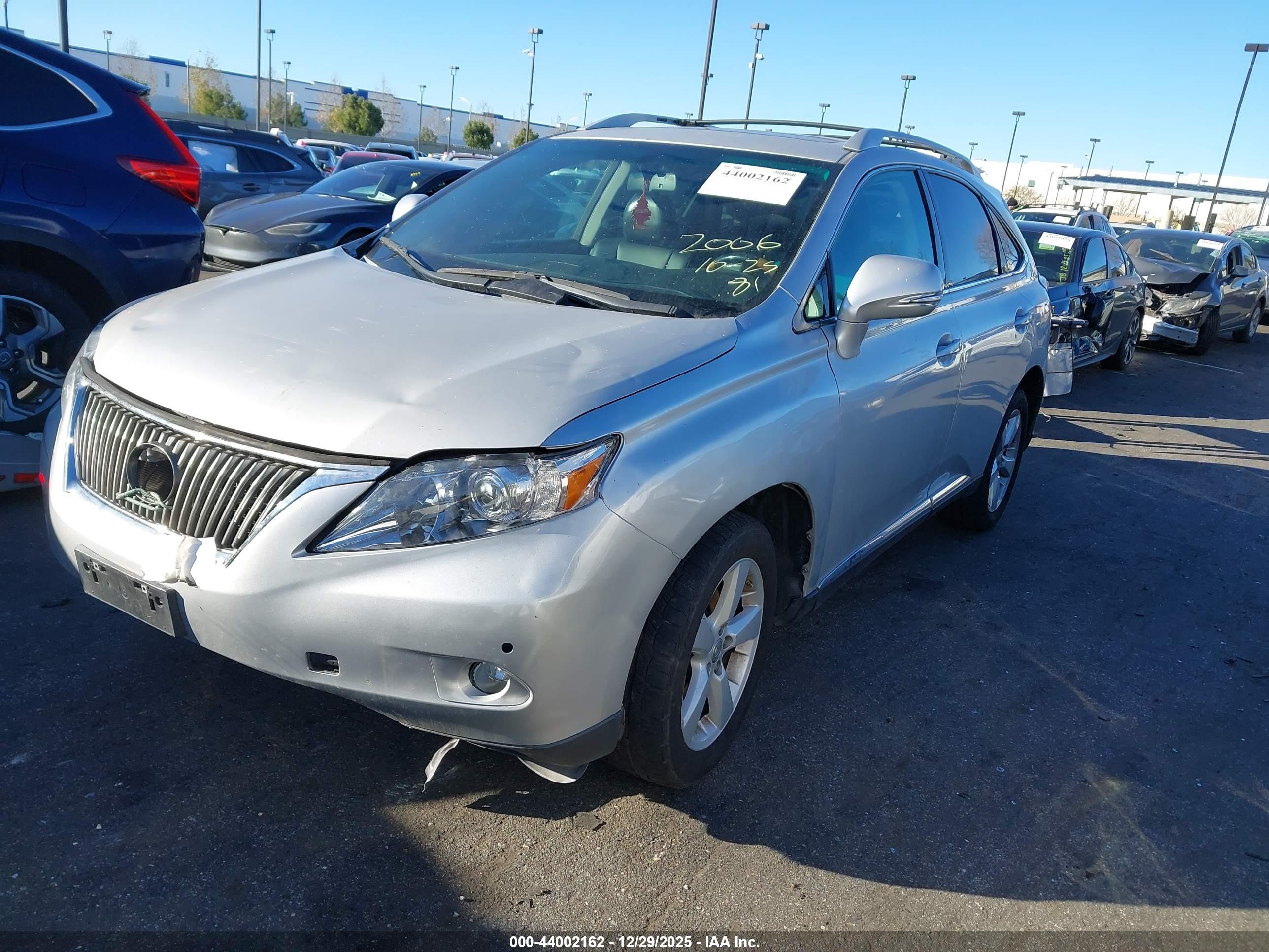 LEXUS RX image 2