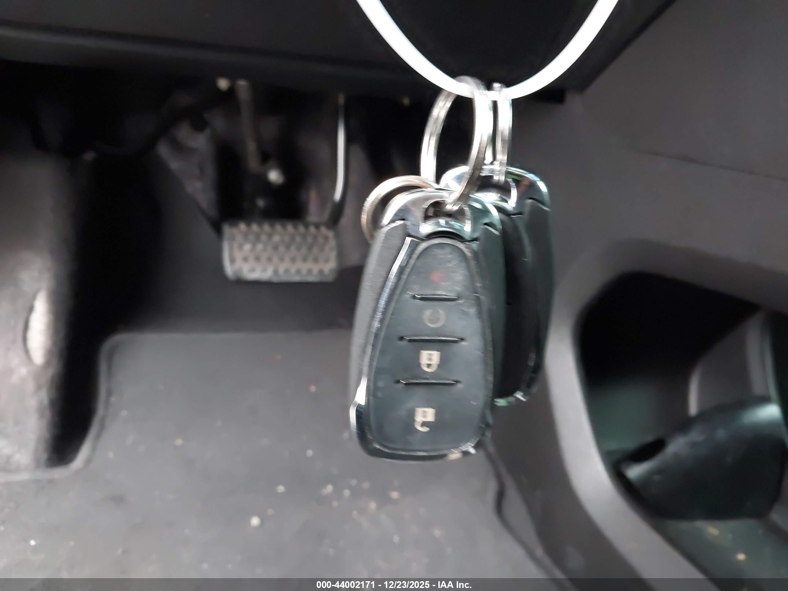 CHEVROLET BOLT image 11