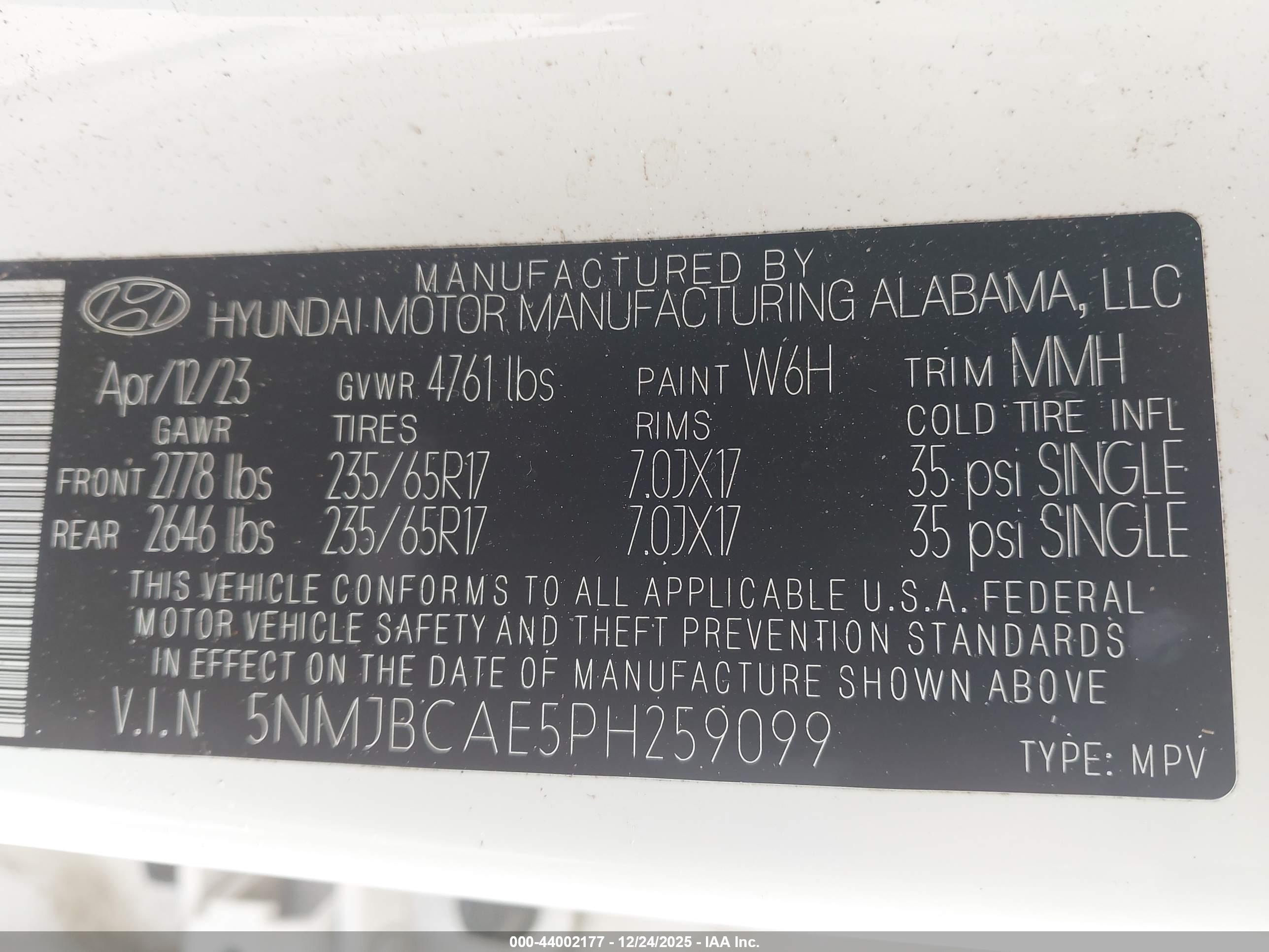 HYUNDAI TUCSON image 9