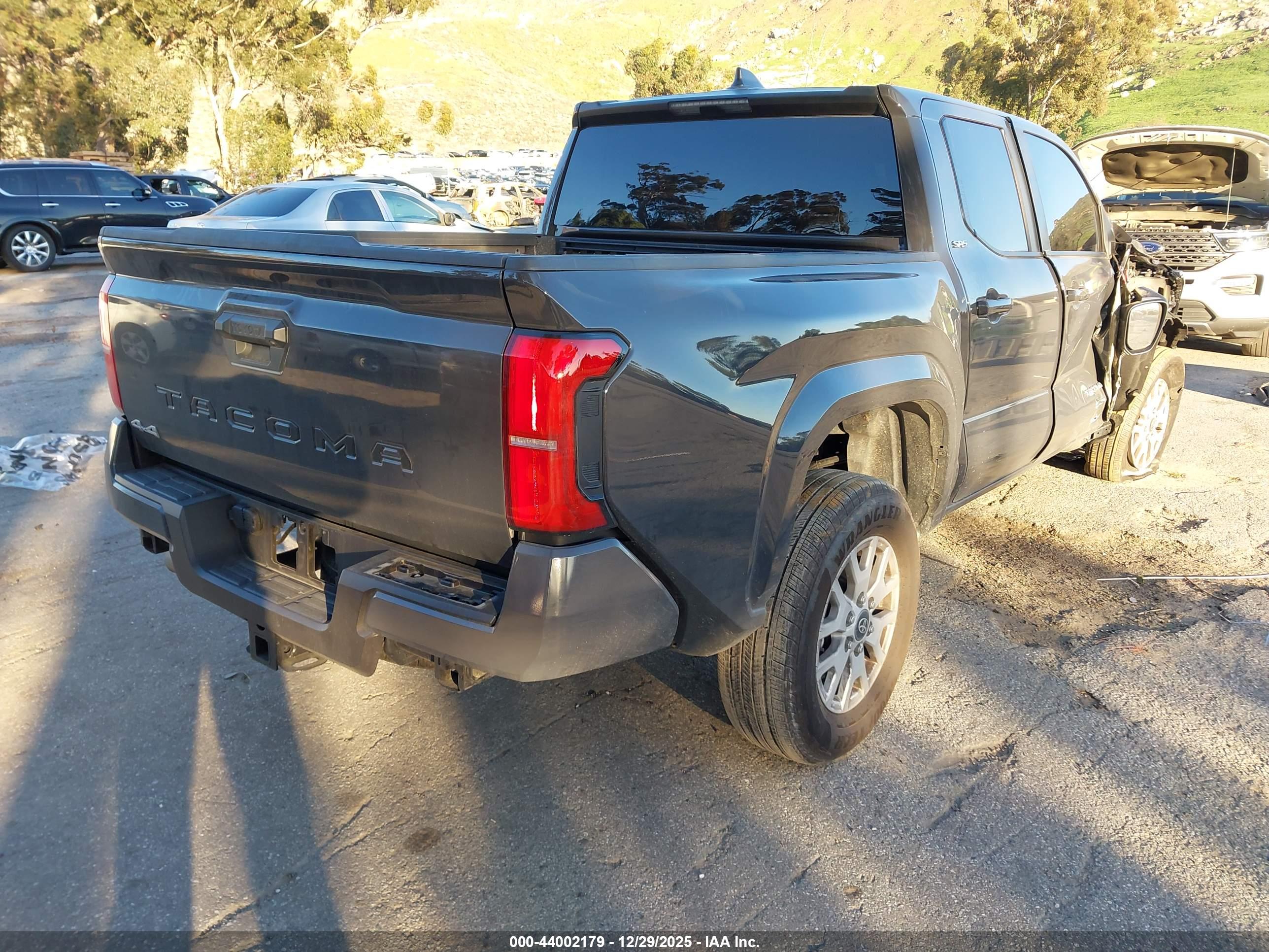 TOYOTA TACOMA image 4