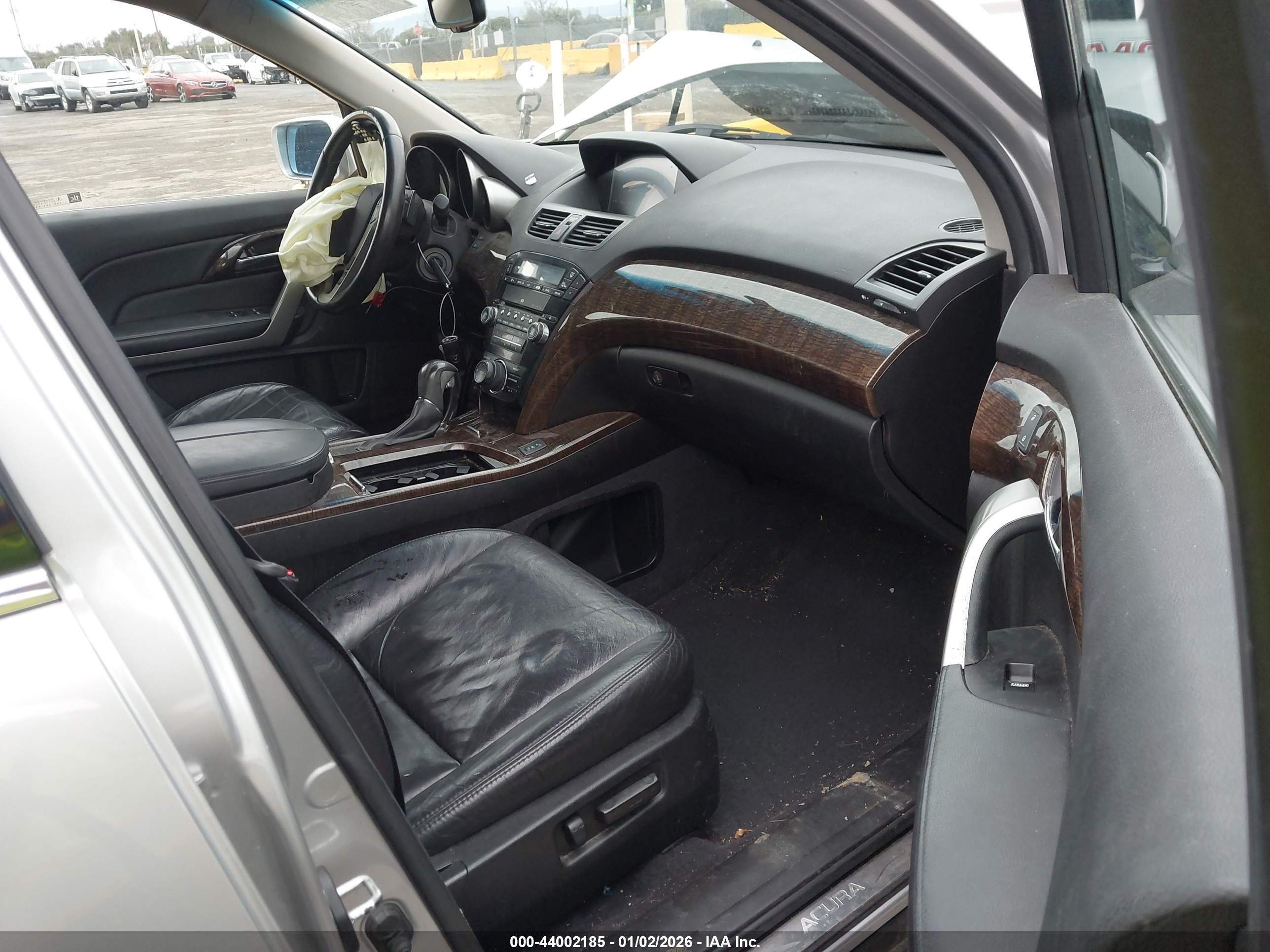 ACURA MDX image 5