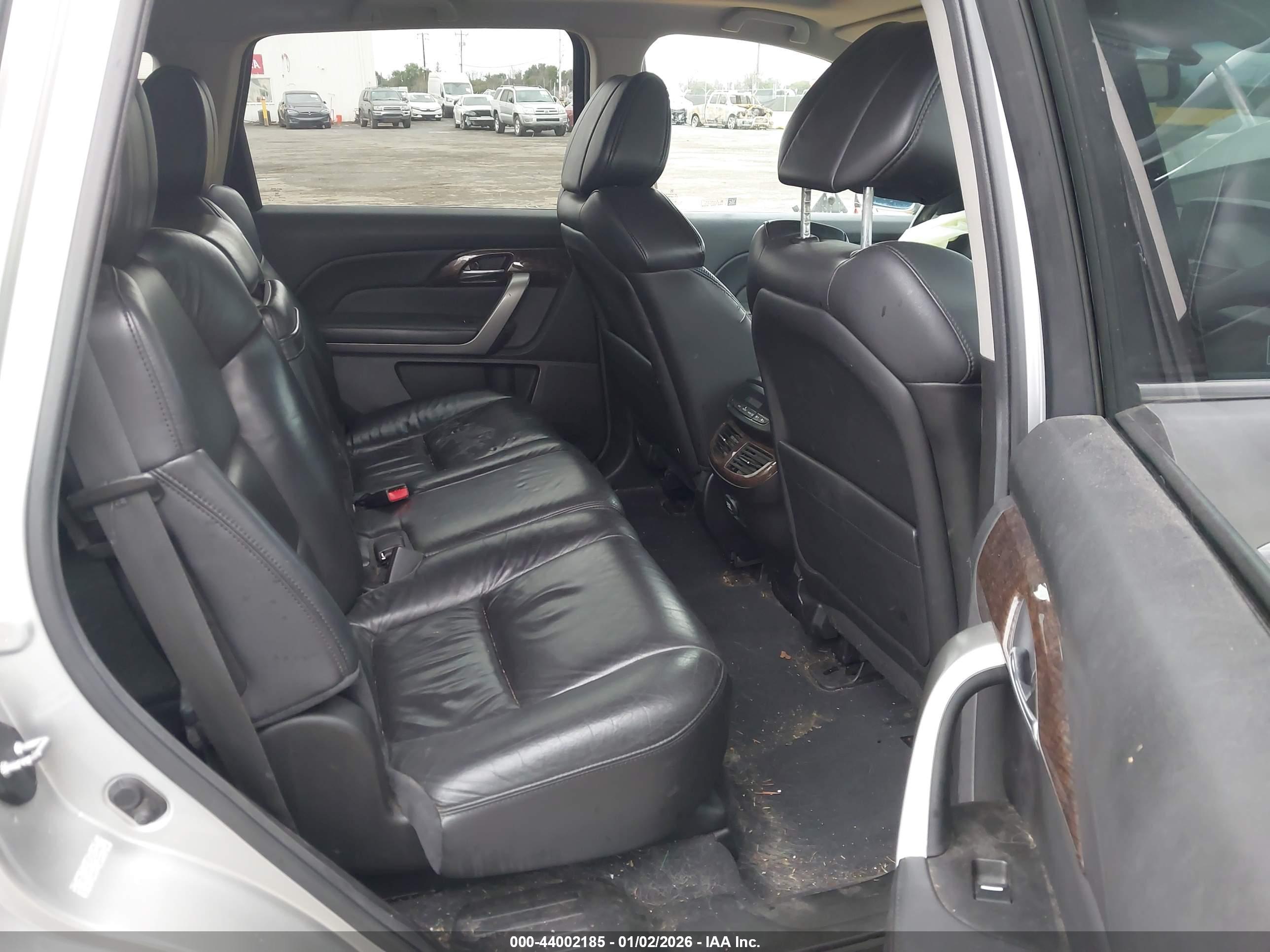 ACURA MDX image 8