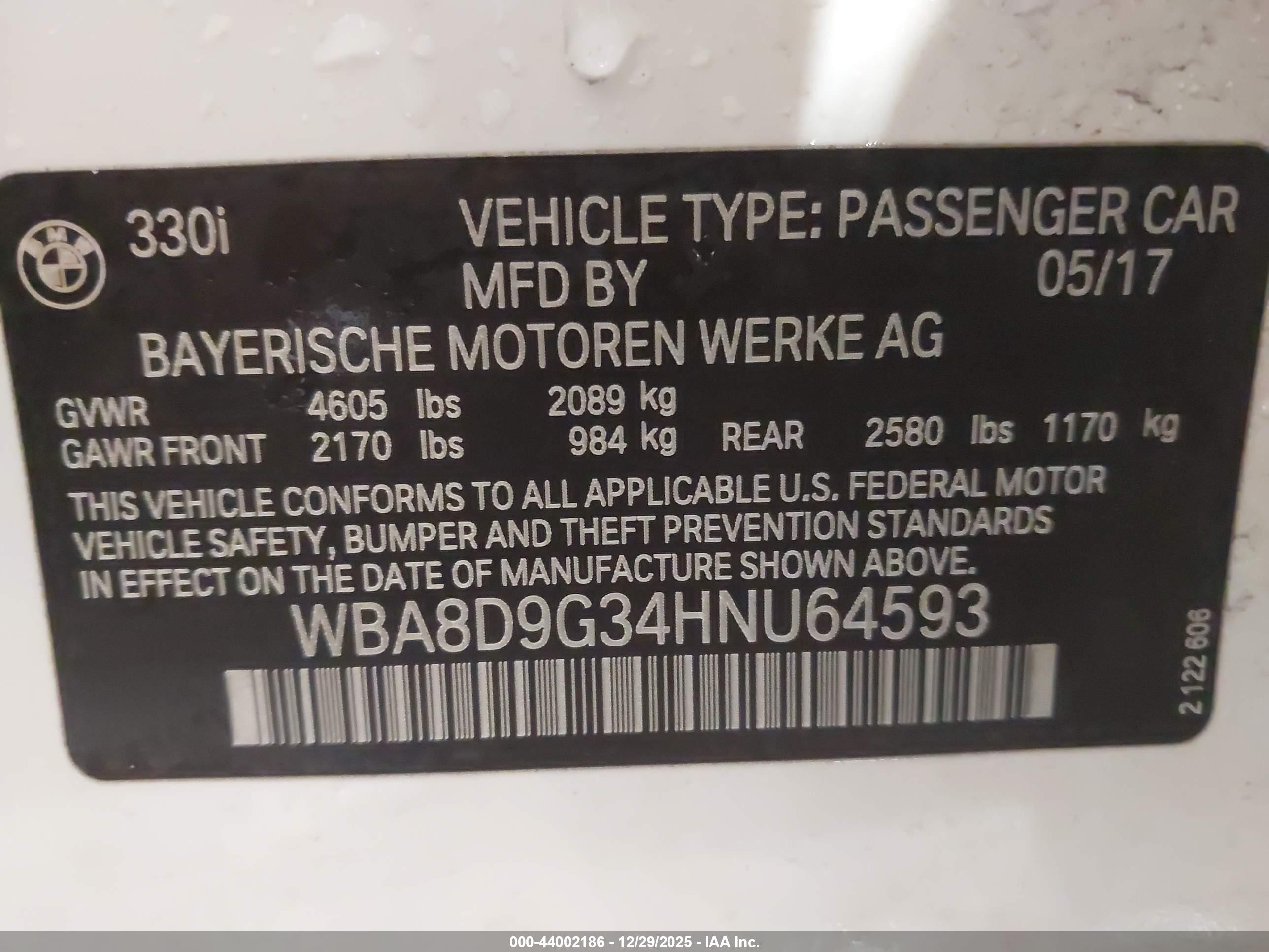BMW 330I image 9