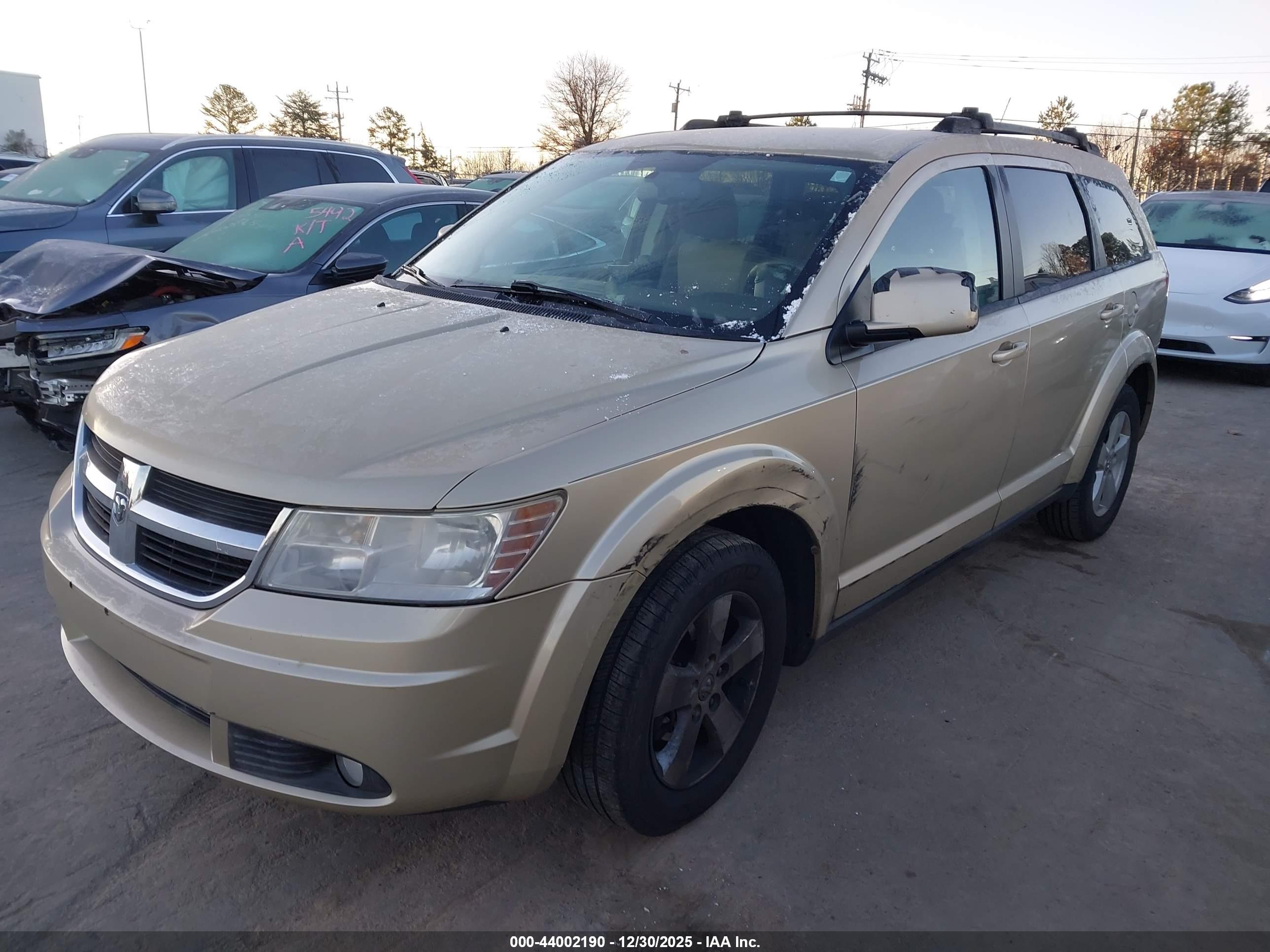 DODGE JOURNEY image 2