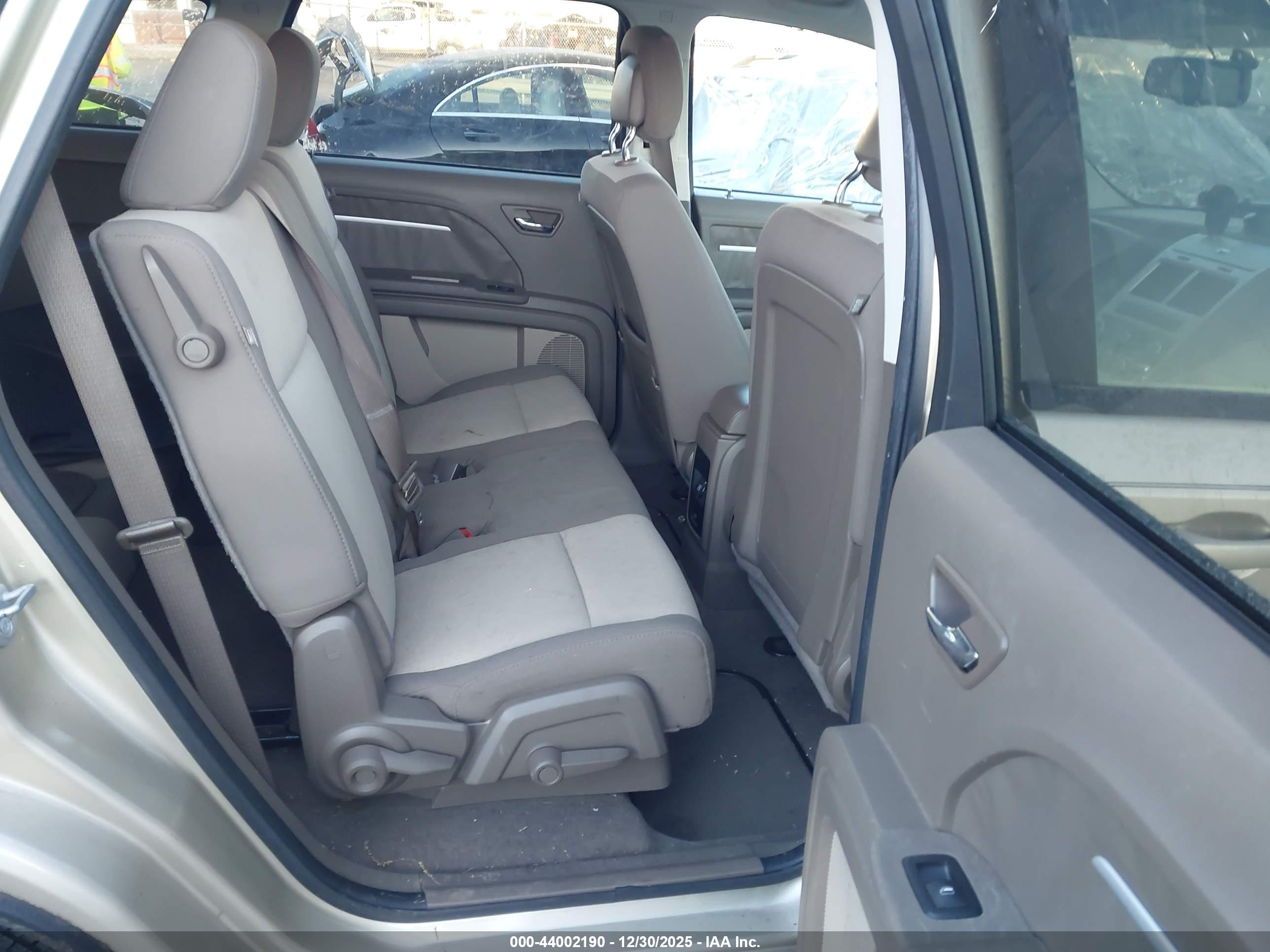 DODGE JOURNEY image 8