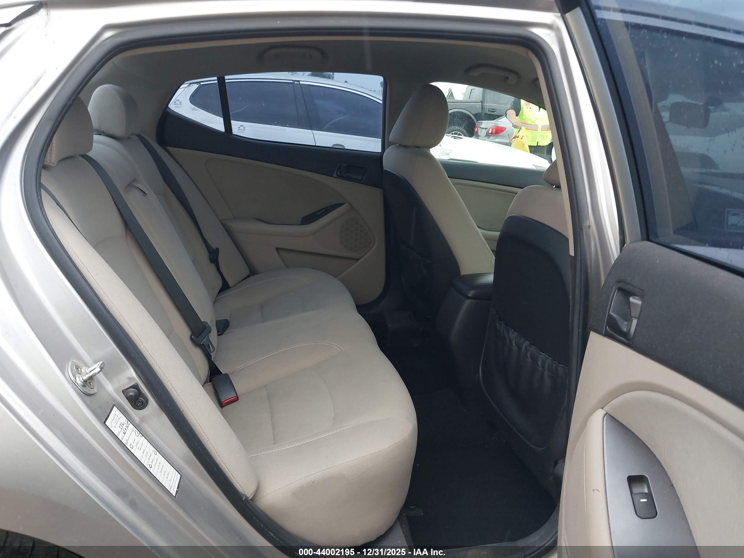 KIA OPTIMA image 8