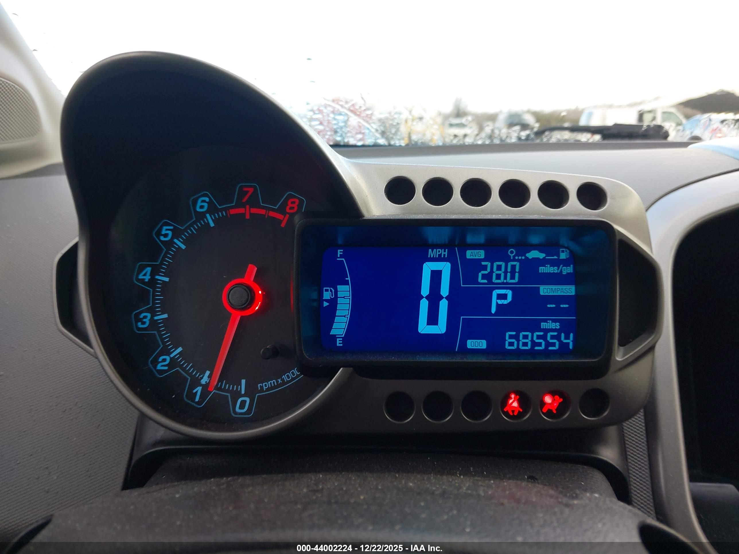 CHEVROLET SONIC image 7