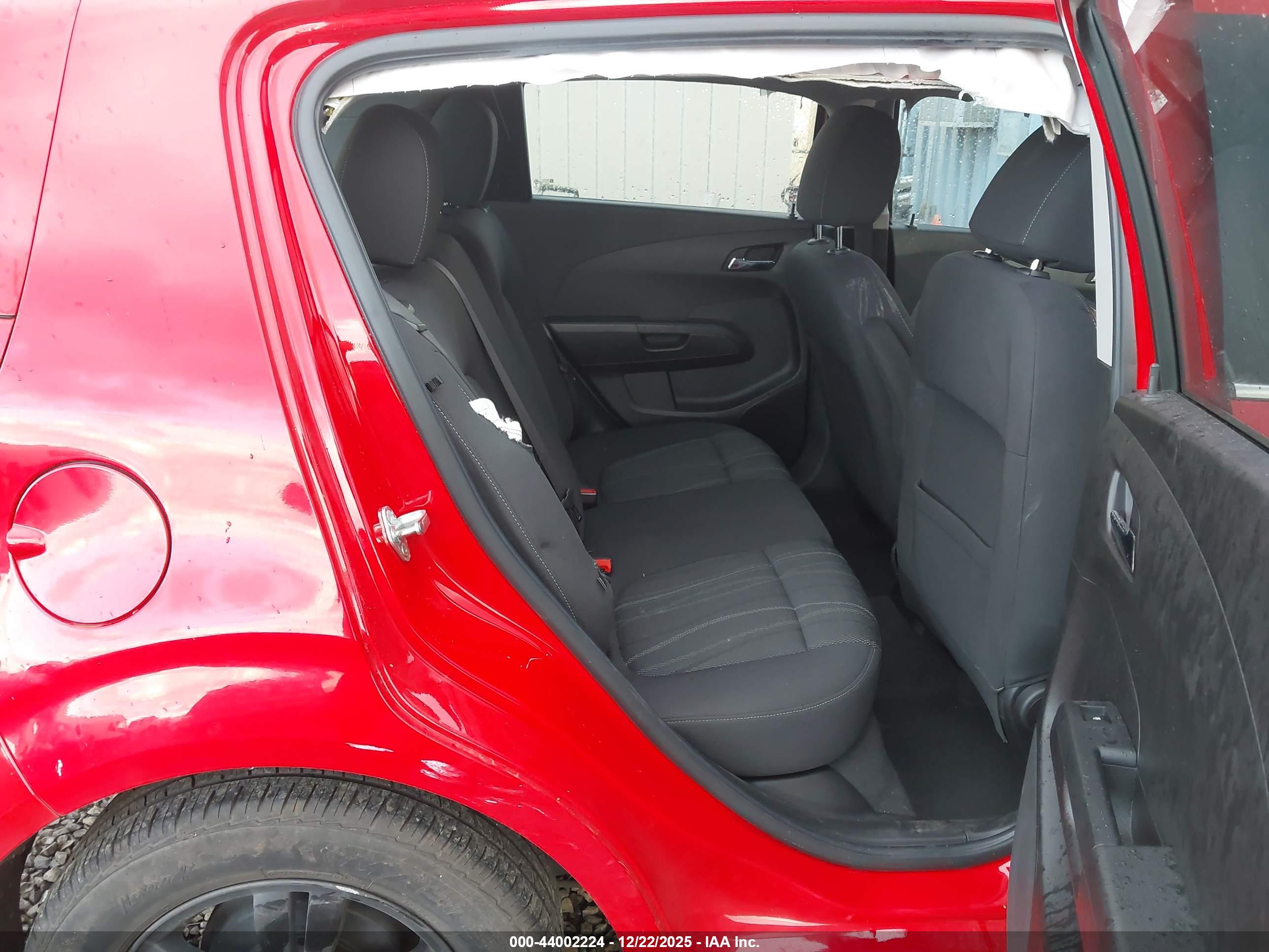 CHEVROLET SONIC image 8