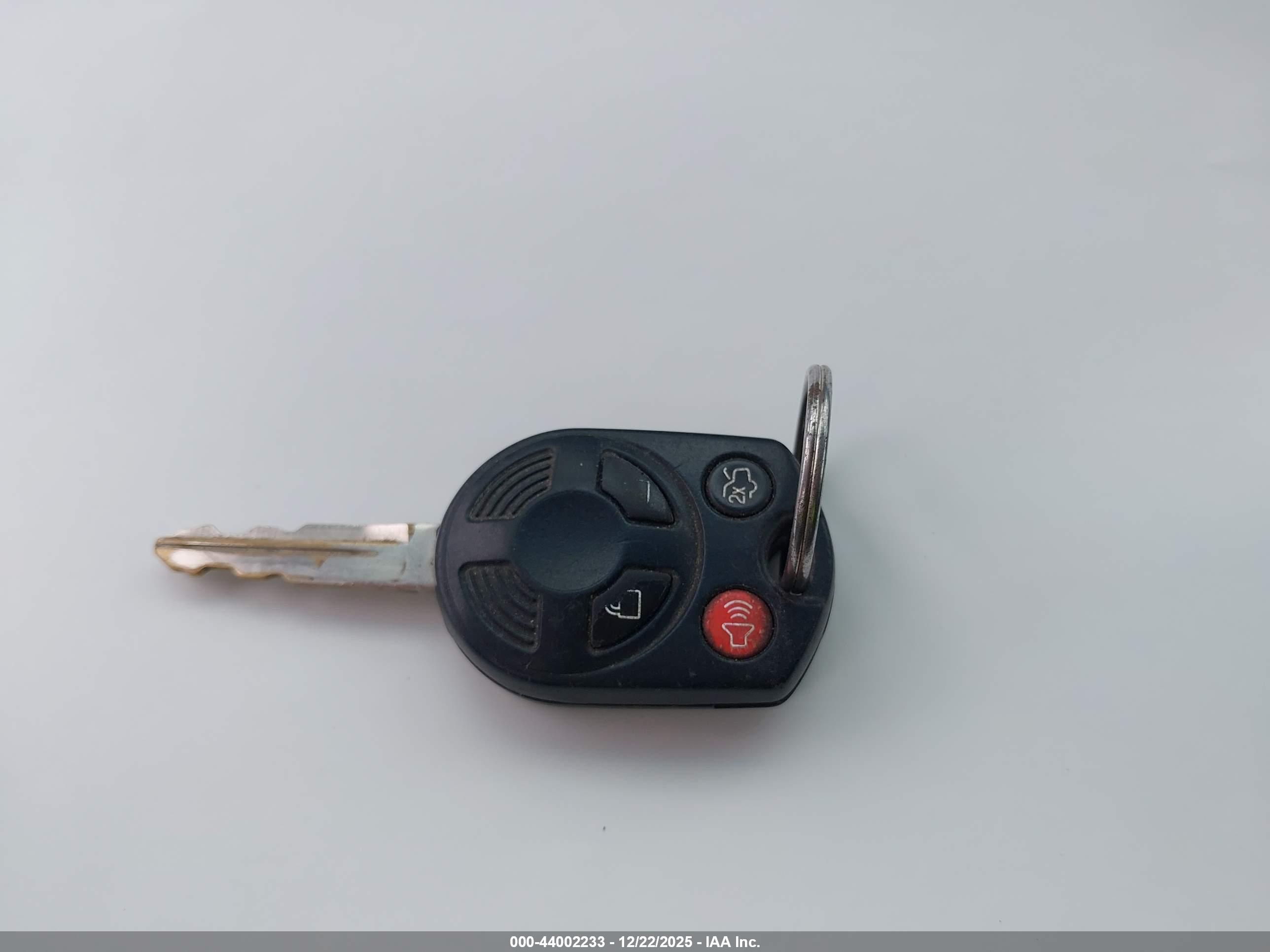 FORD FUSION image 11
