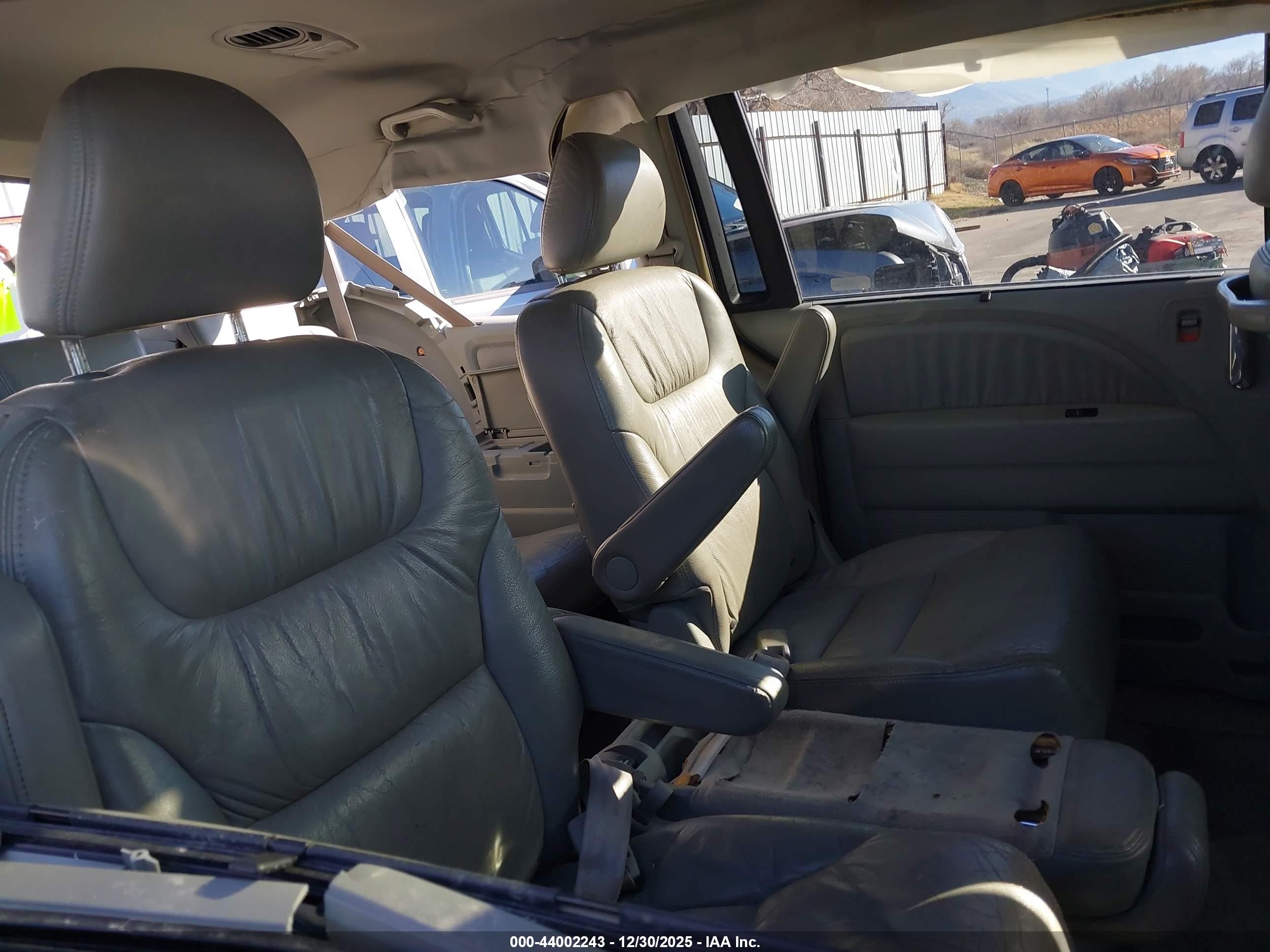 HONDA ODYSSEY image 8