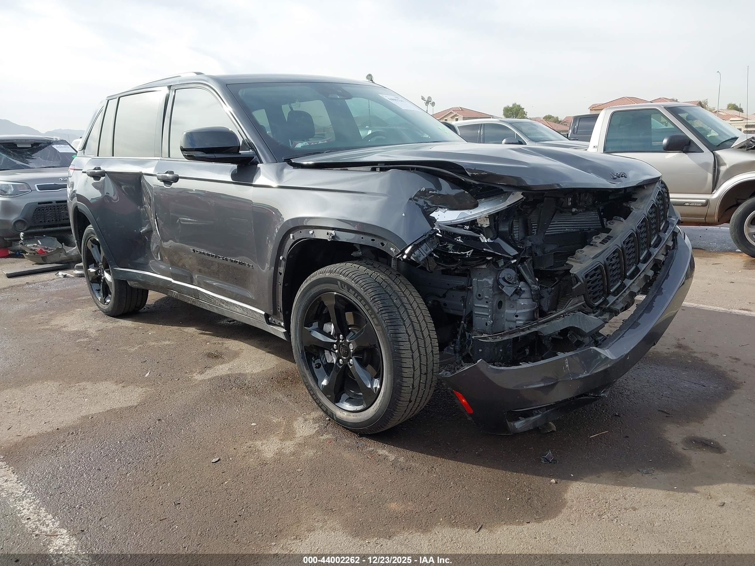 JEEP GRAND image 6