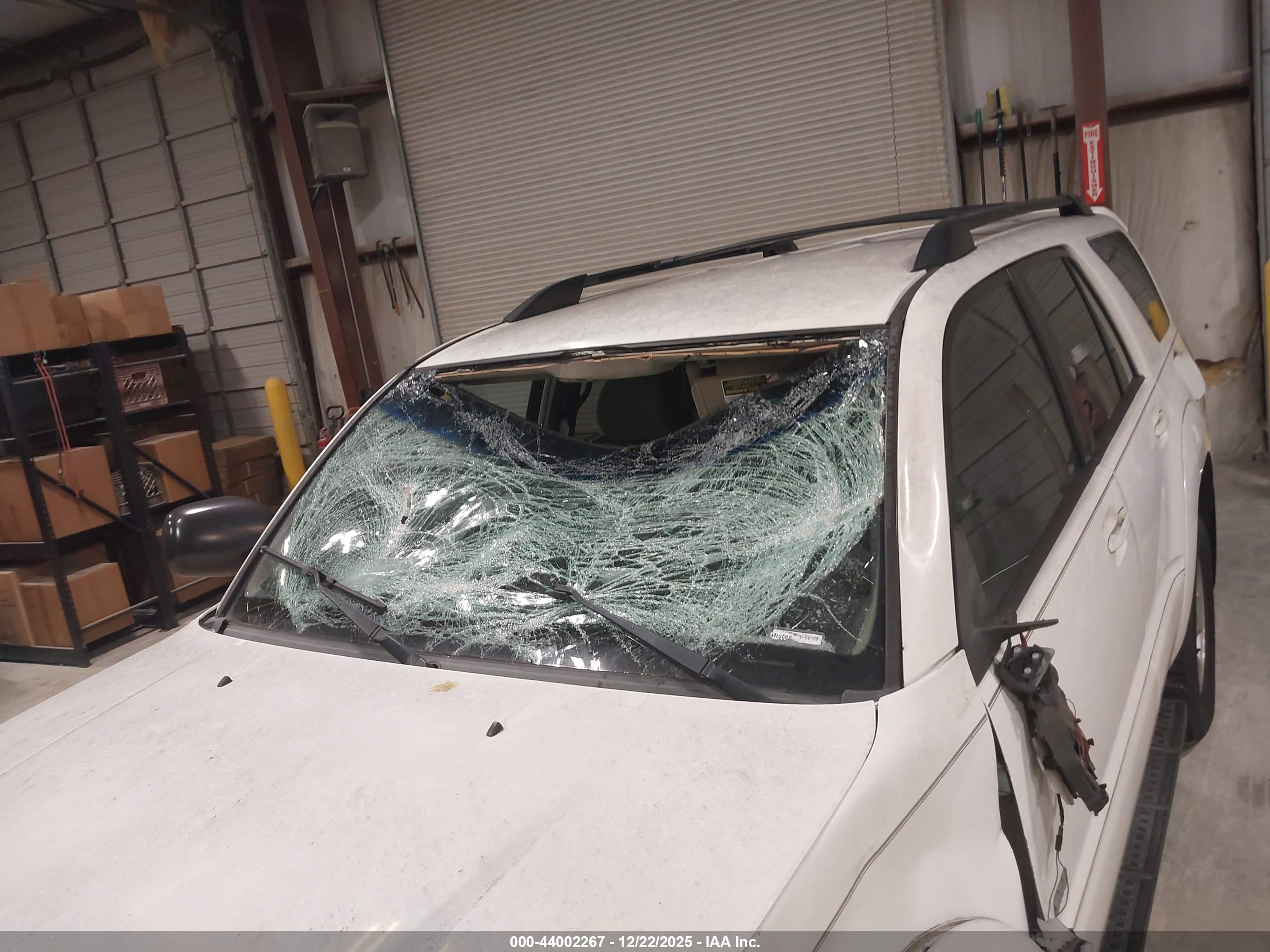 TOYOTA 4RUNNER image 6