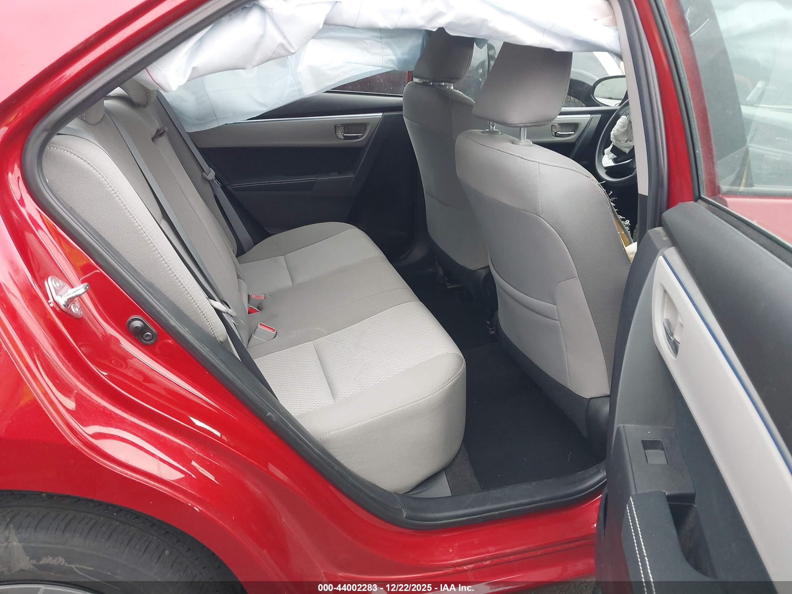 TOYOTA COROLLA image 8