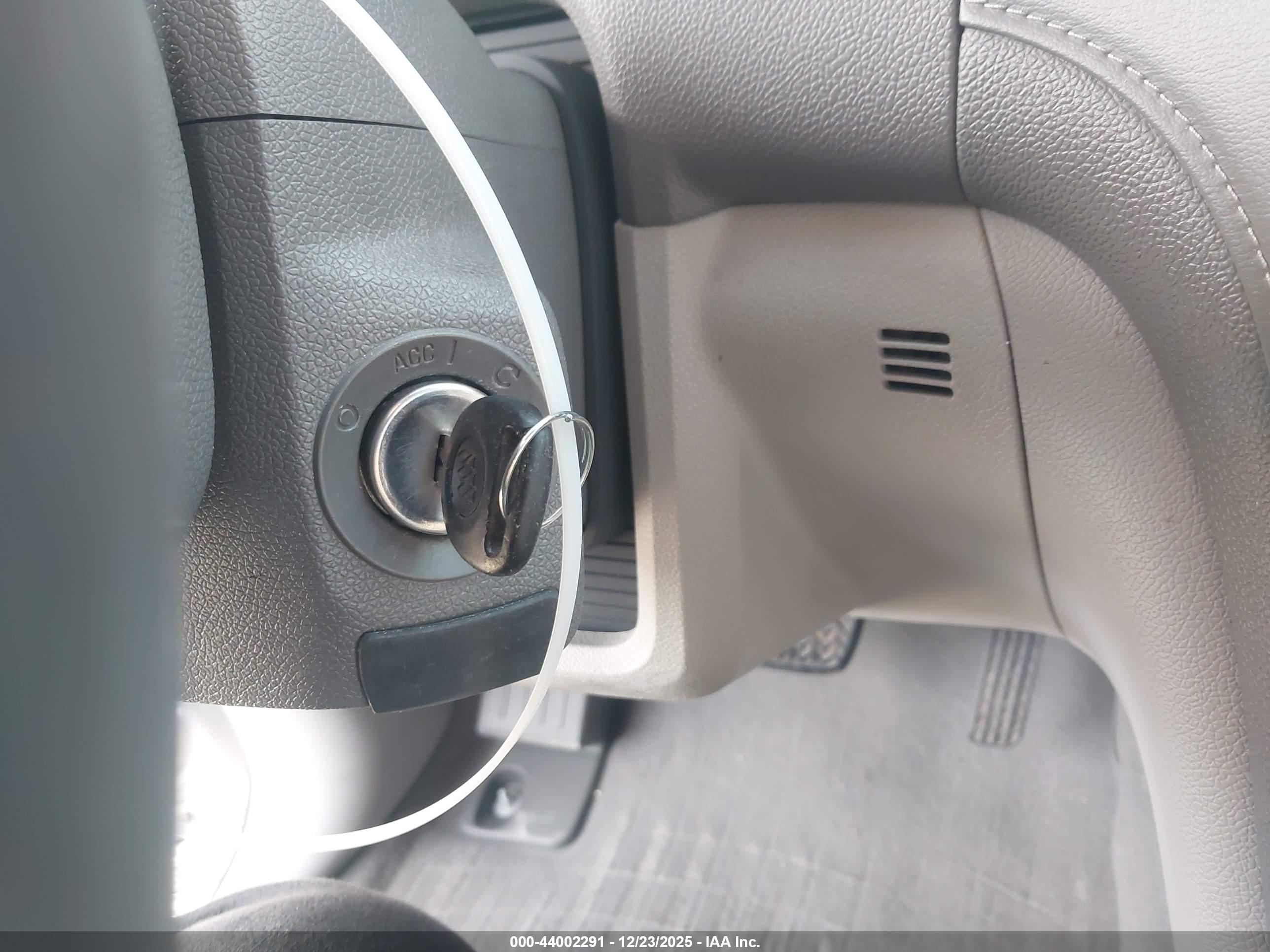 BUICK ENCLAVE image 11