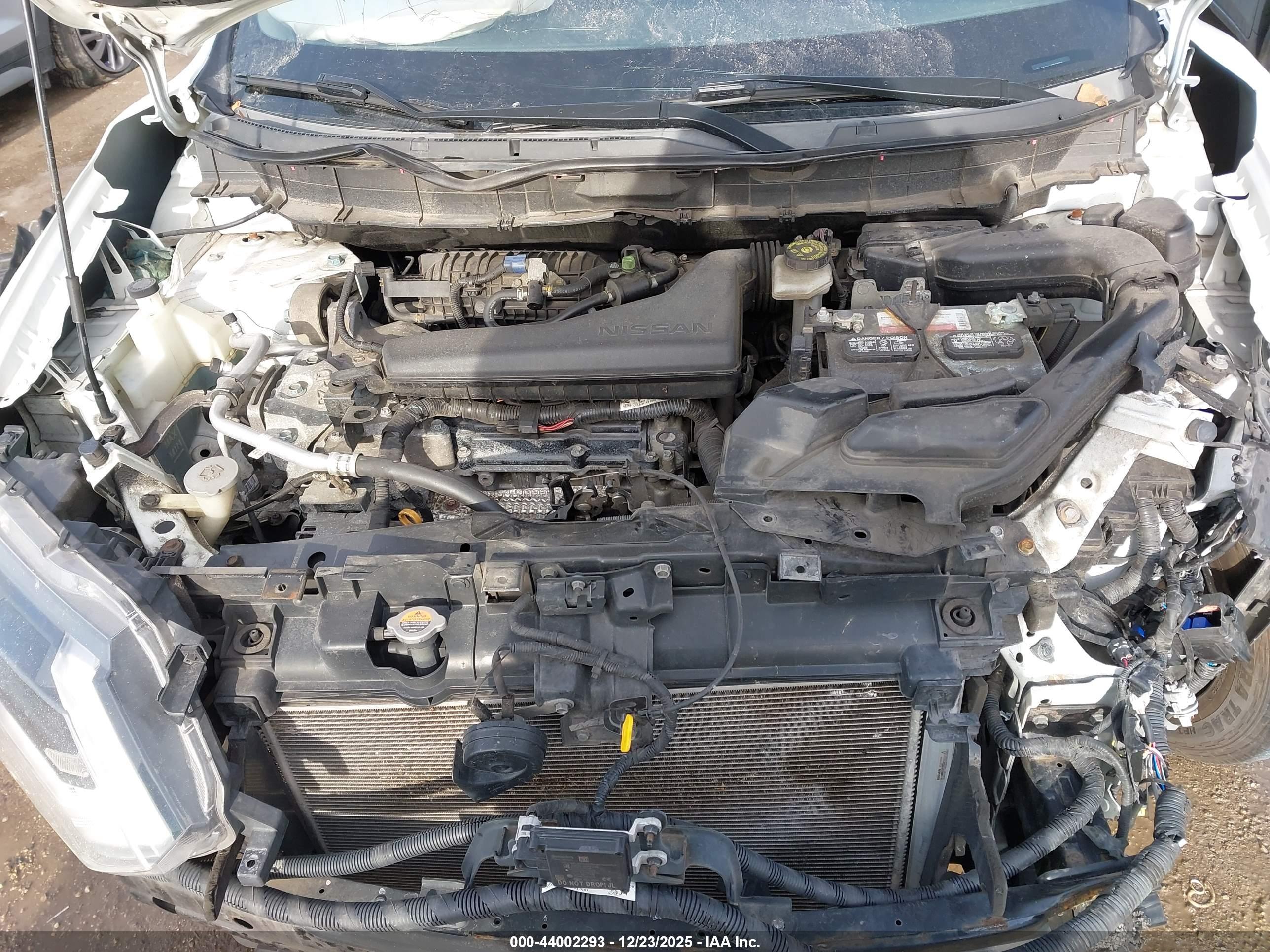 NISSAN ROGUE image 10