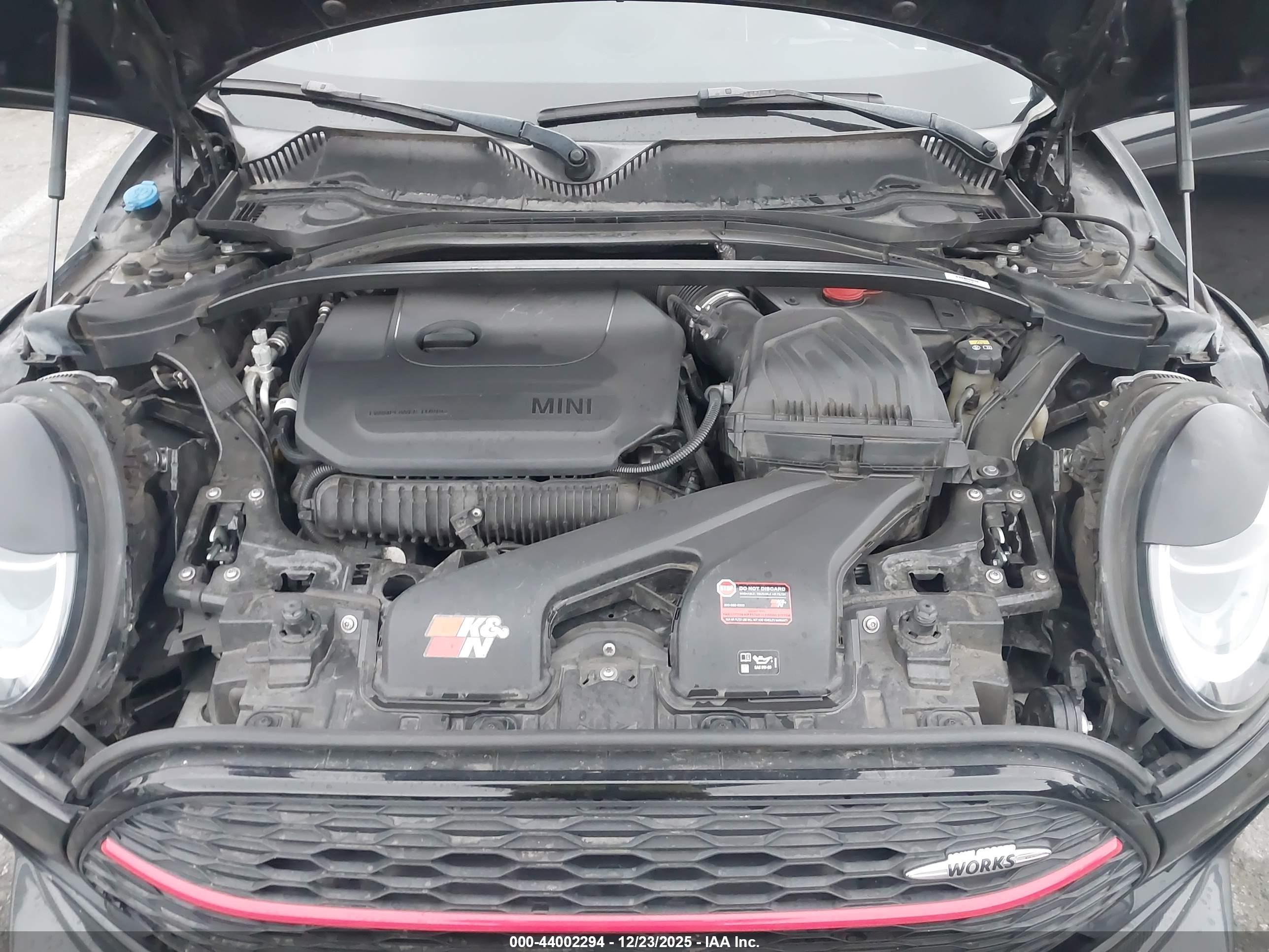 MINI CLUBMAN image 10