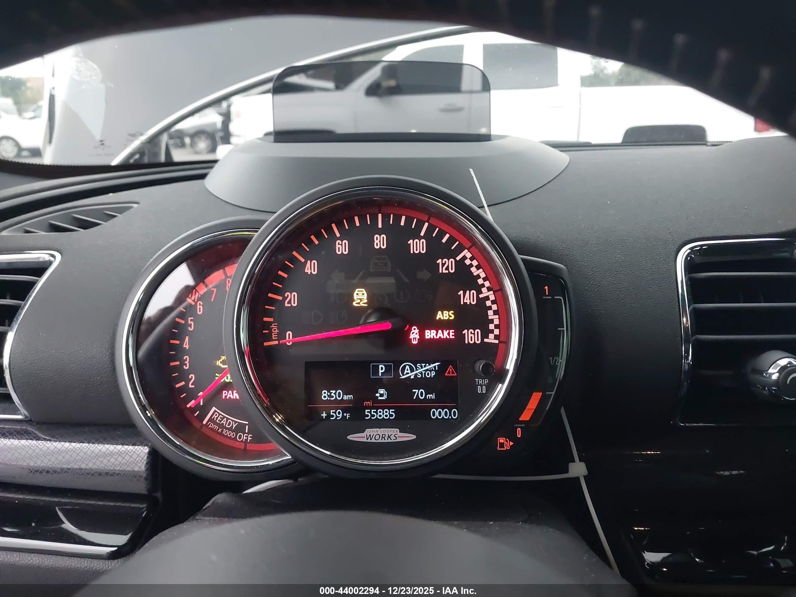 MINI CLUBMAN image 7