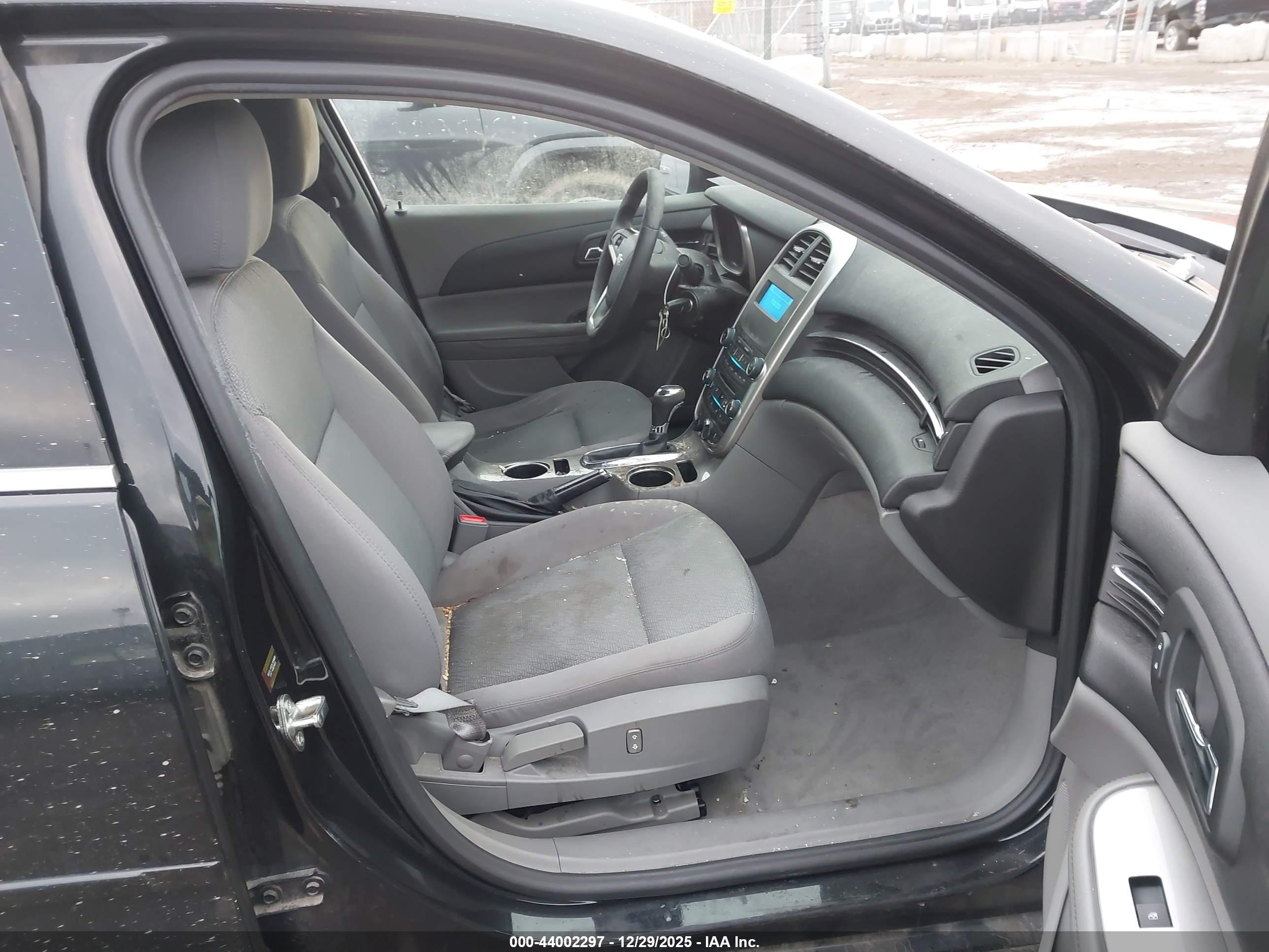 CHEVROLET MALIBU image 5