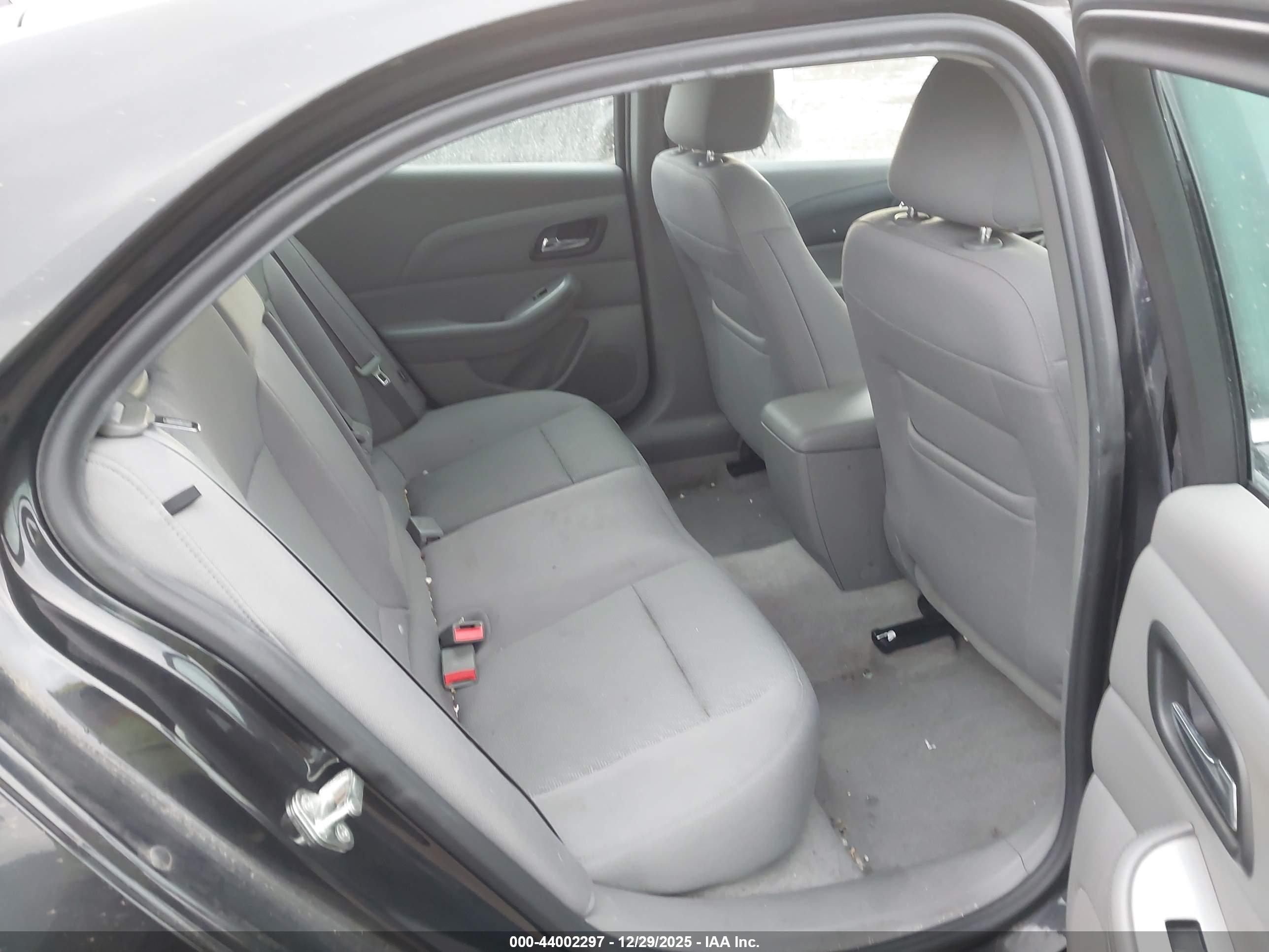 CHEVROLET MALIBU image 8