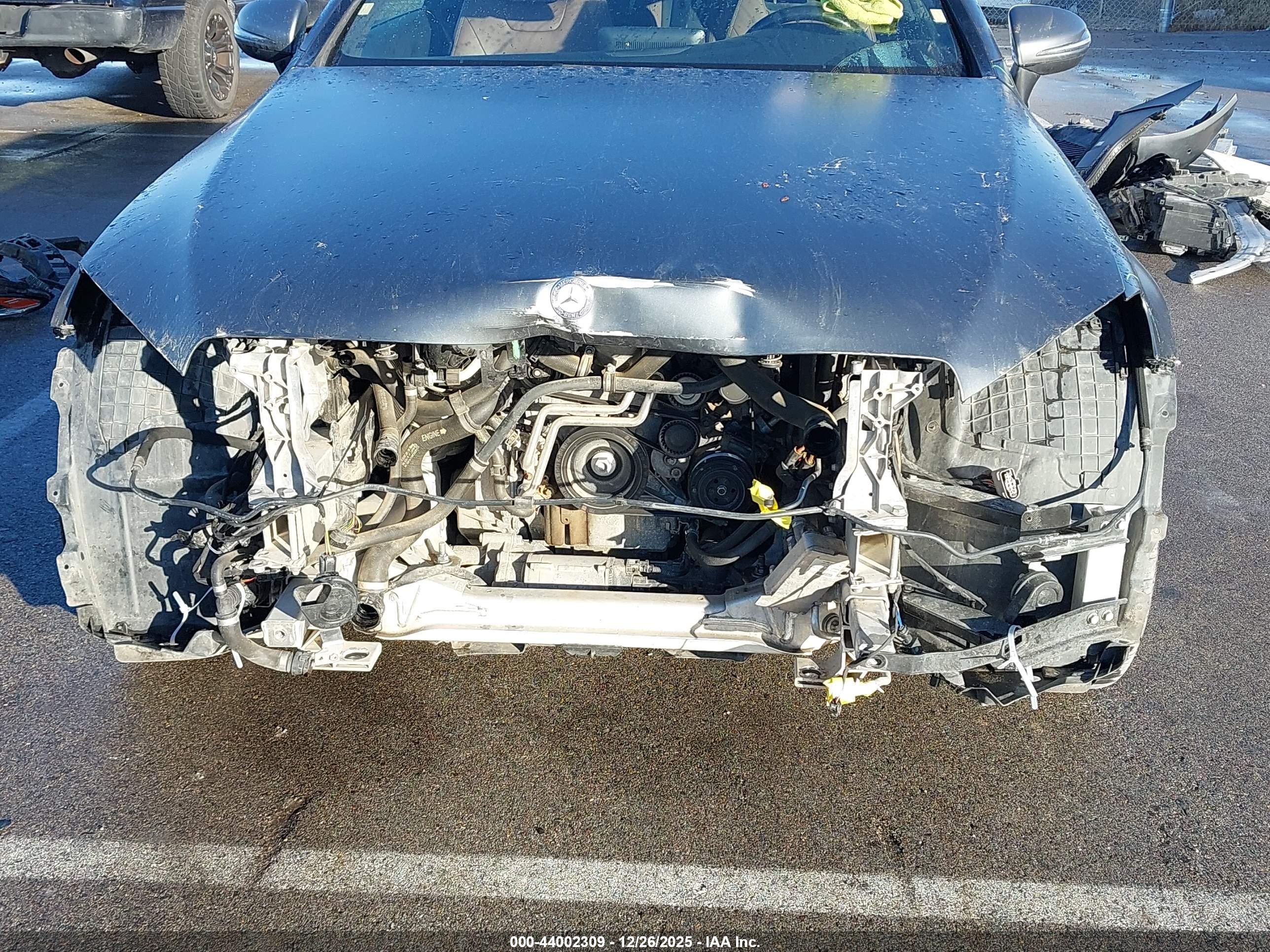 MERCEDES-BENZ C image 6