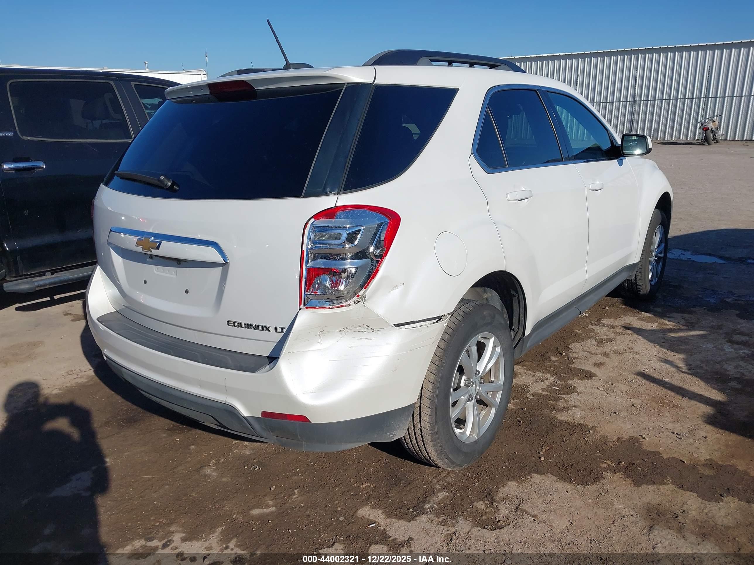 CHEVROLET EQUINOX image 4
