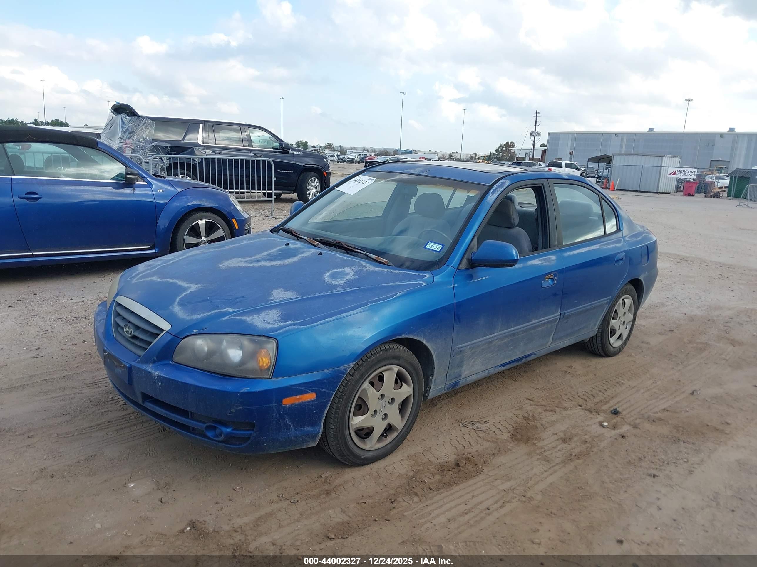 HYUNDAI ELANTRA image 2