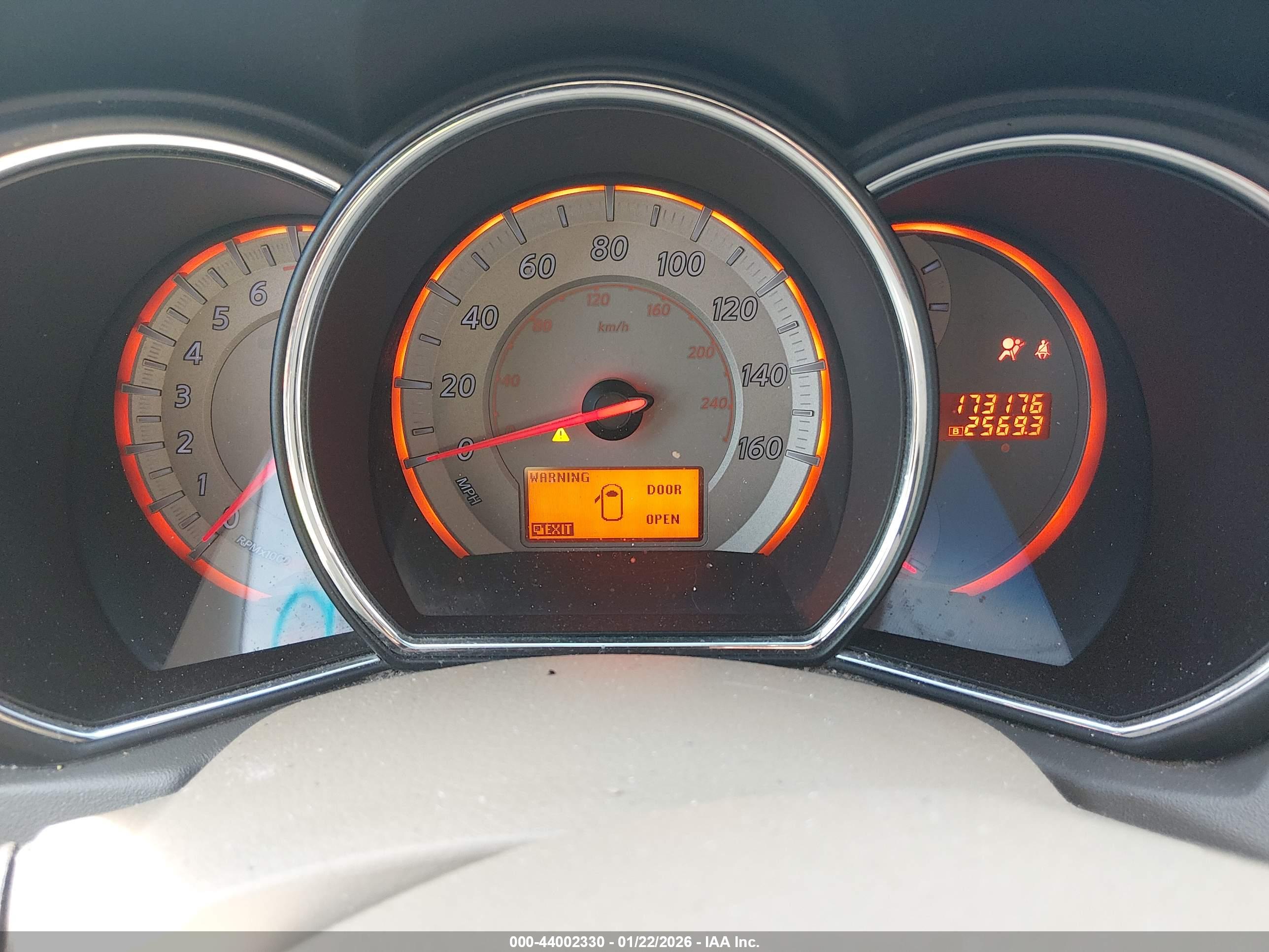 NISSAN MURANO image 7