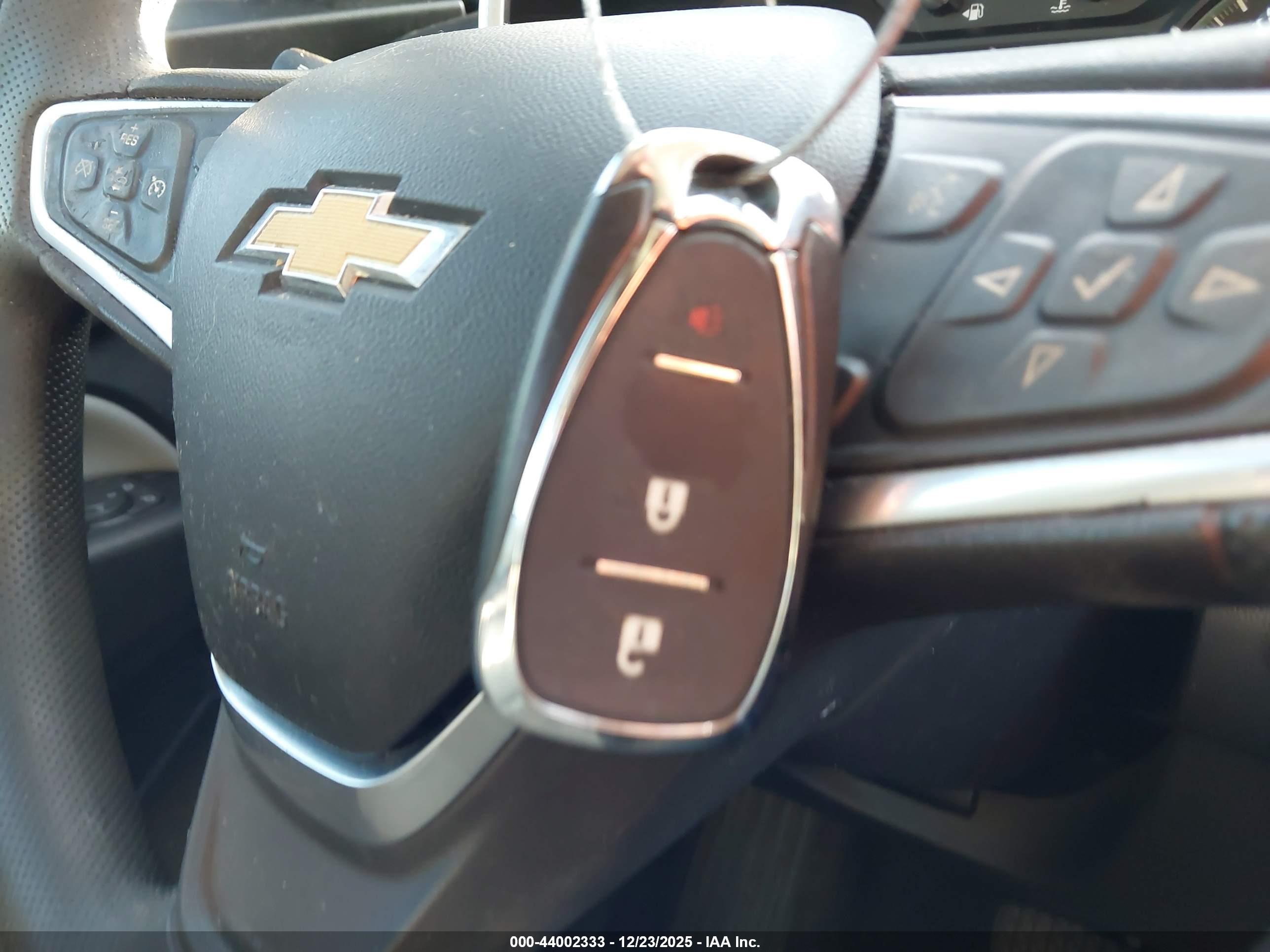 CHEVROLET EQUINOX image 11