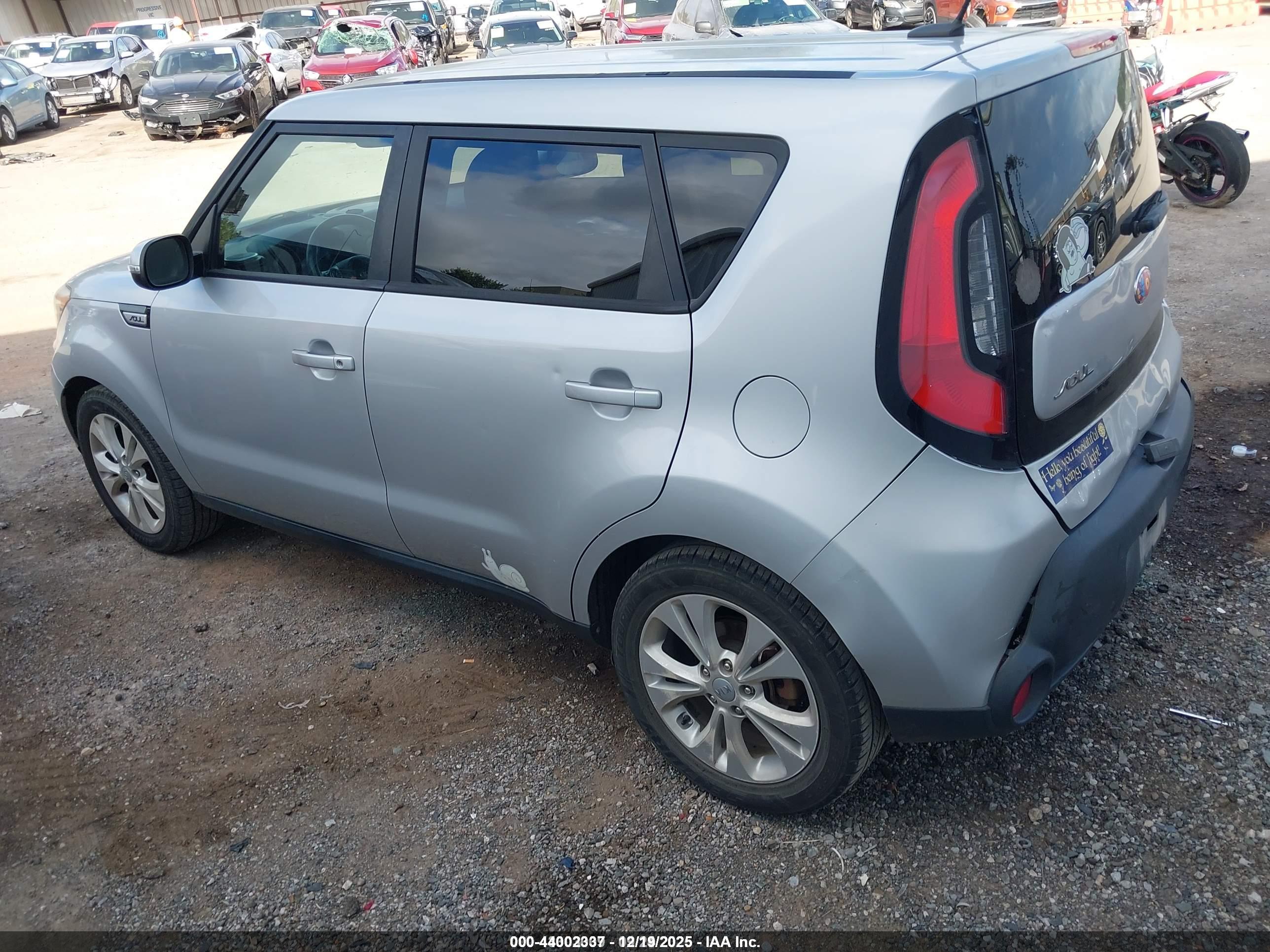 KIA SOUL image 3