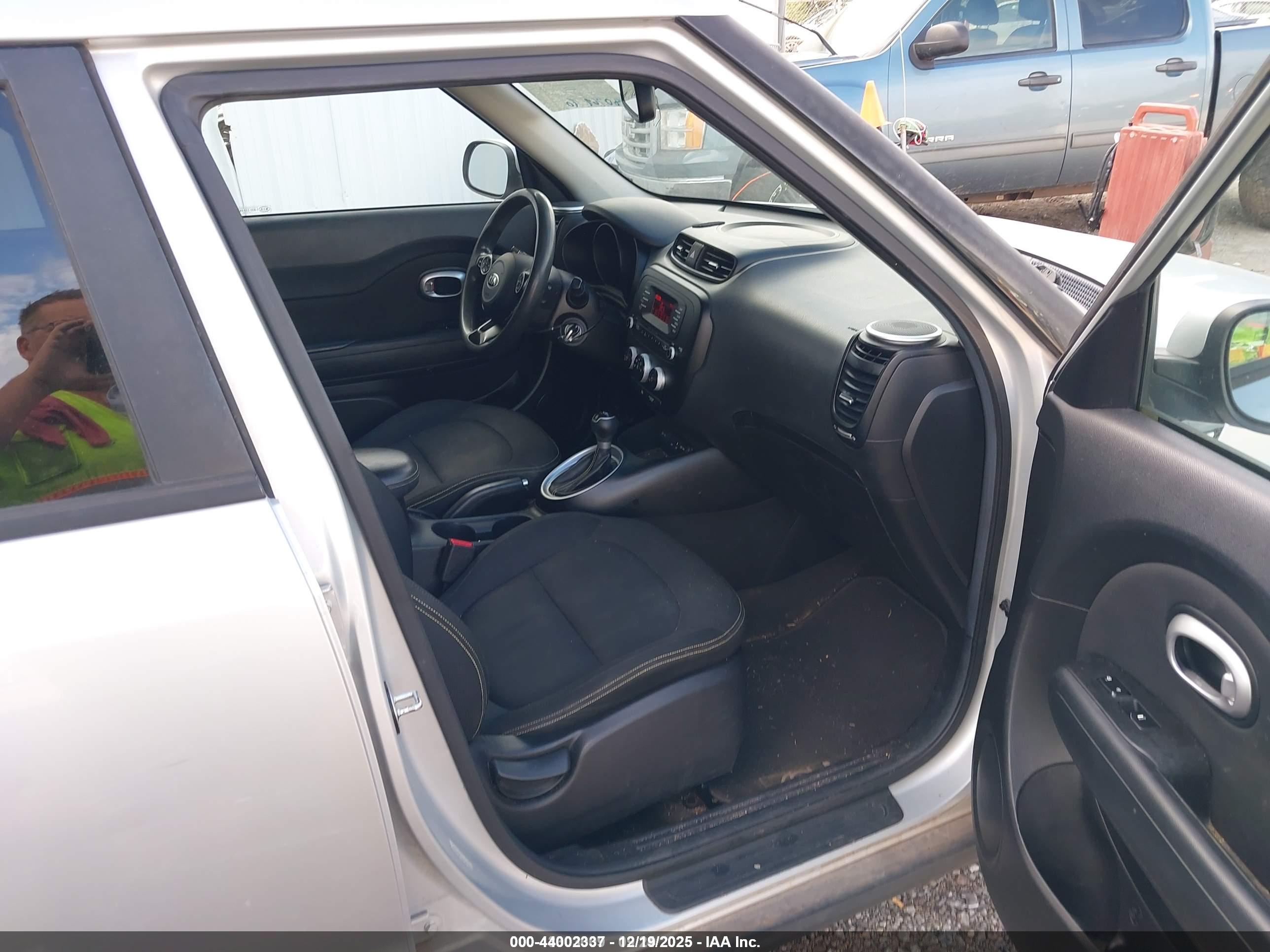 KIA SOUL image 5