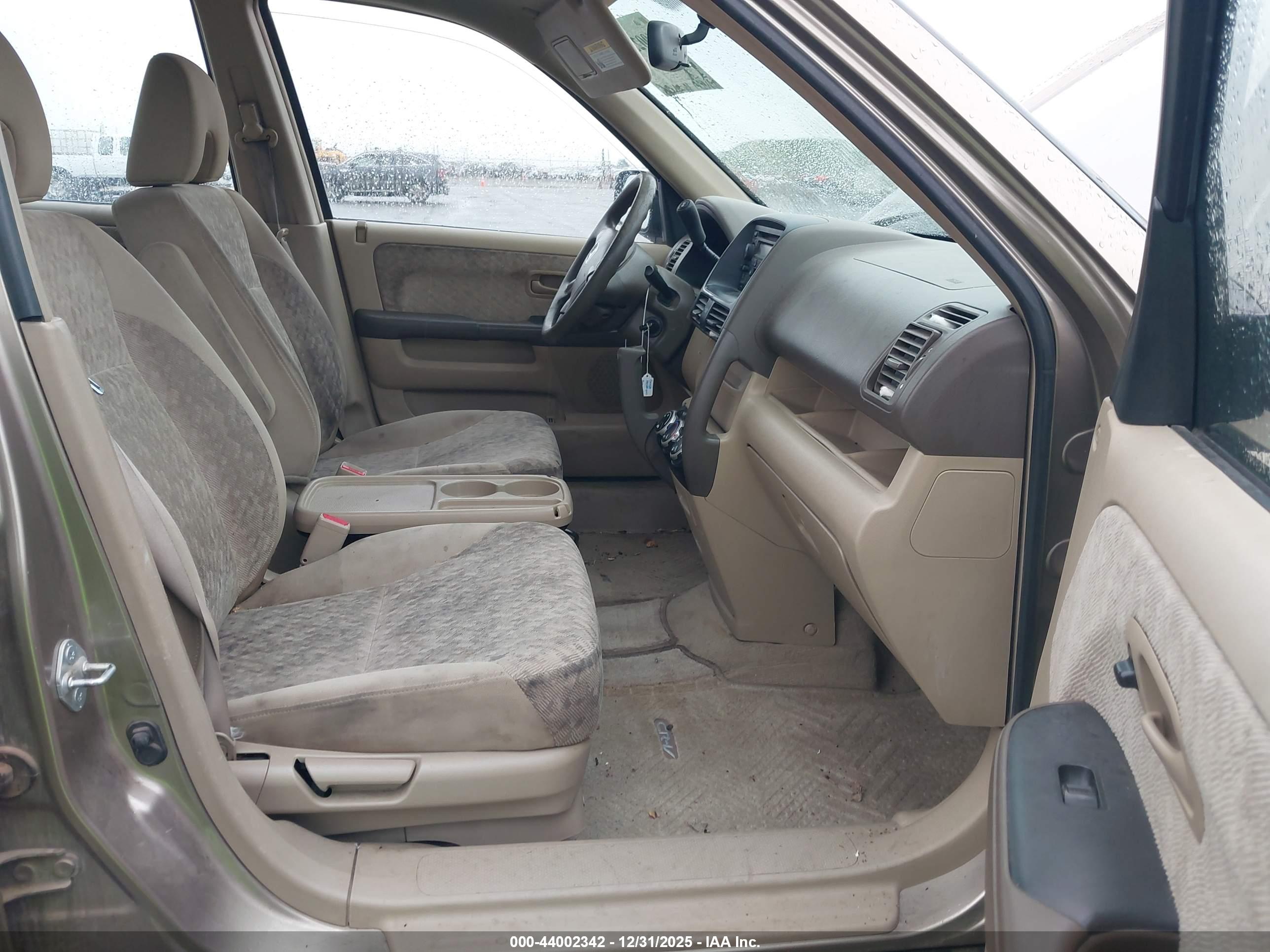 HONDA CR-V image 5