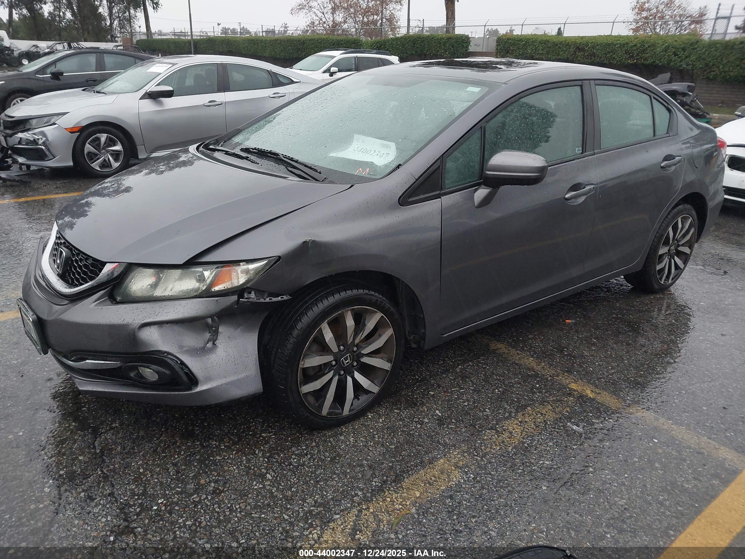 HONDA CIVIC image 2