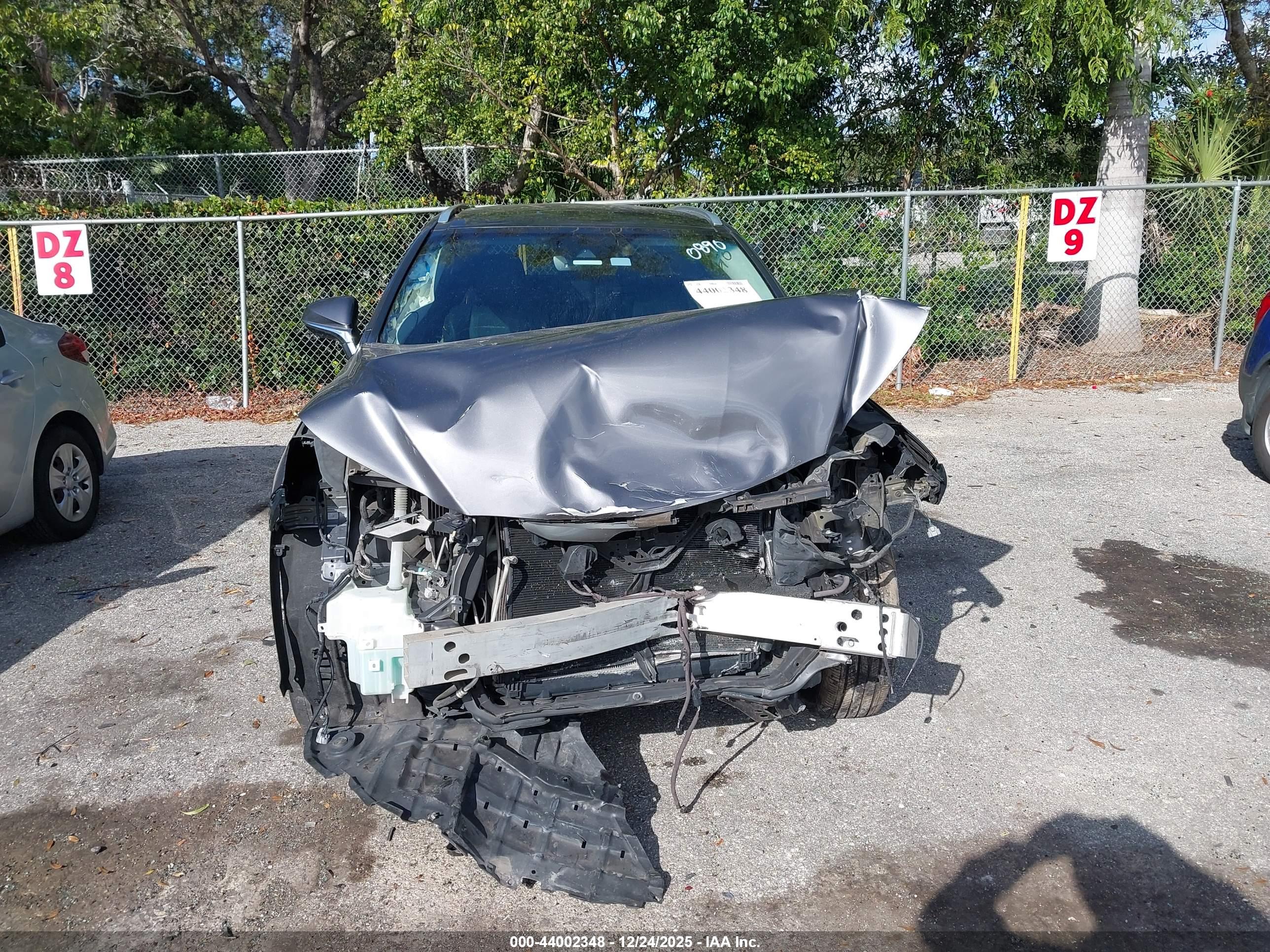 LEXUS RX image 6