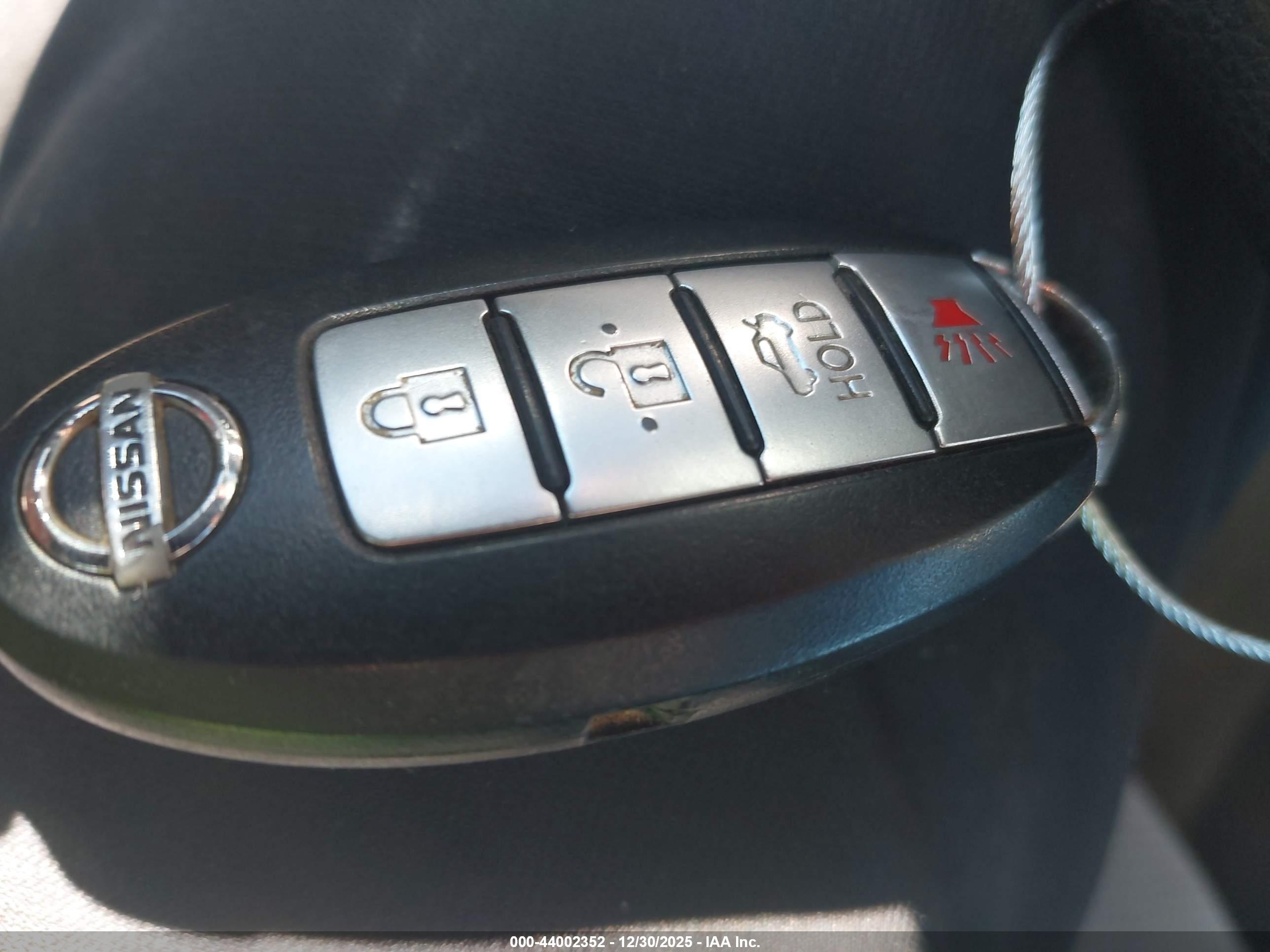 NISSAN ALTIMA image 11