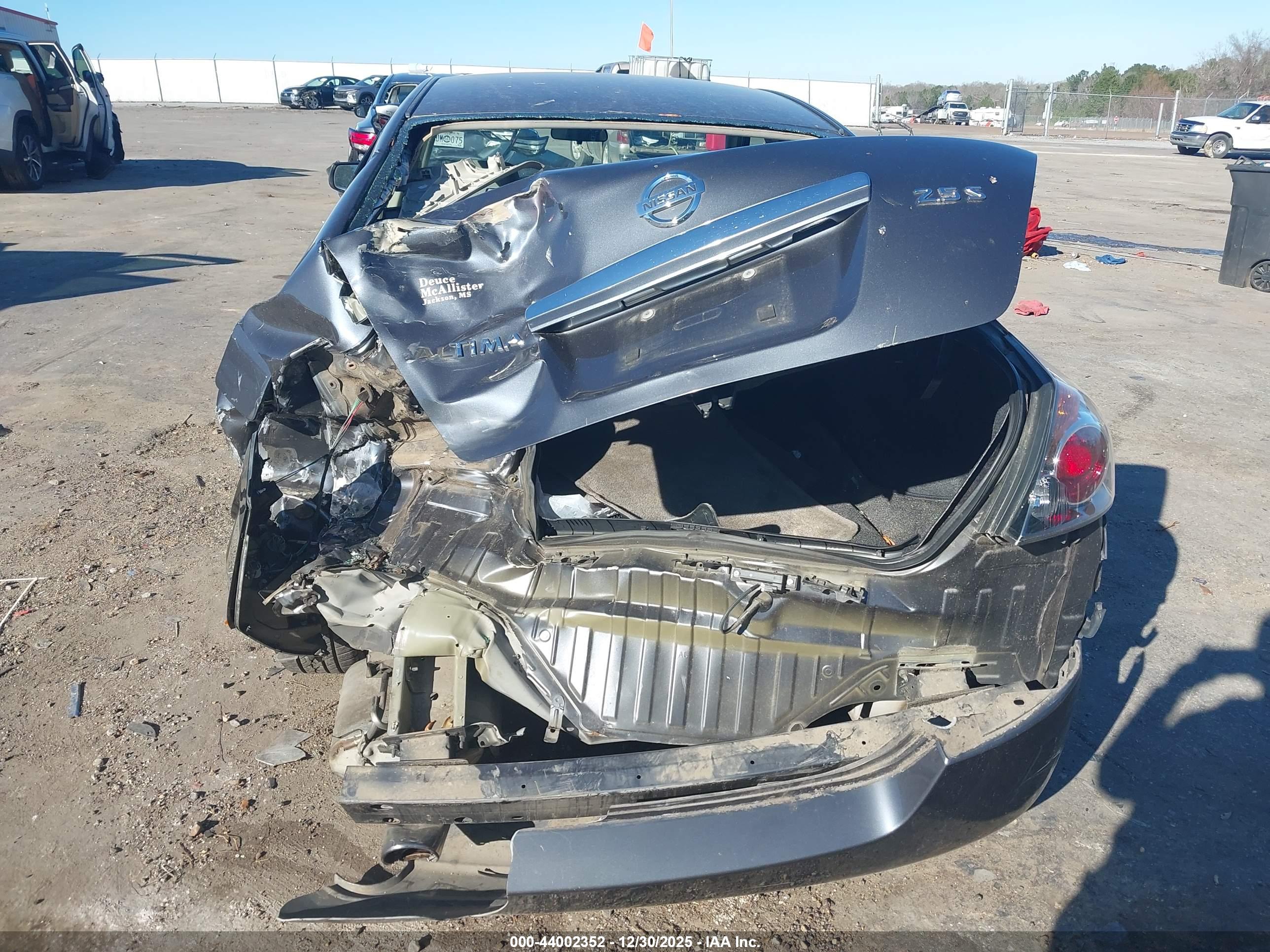 NISSAN ALTIMA image 6