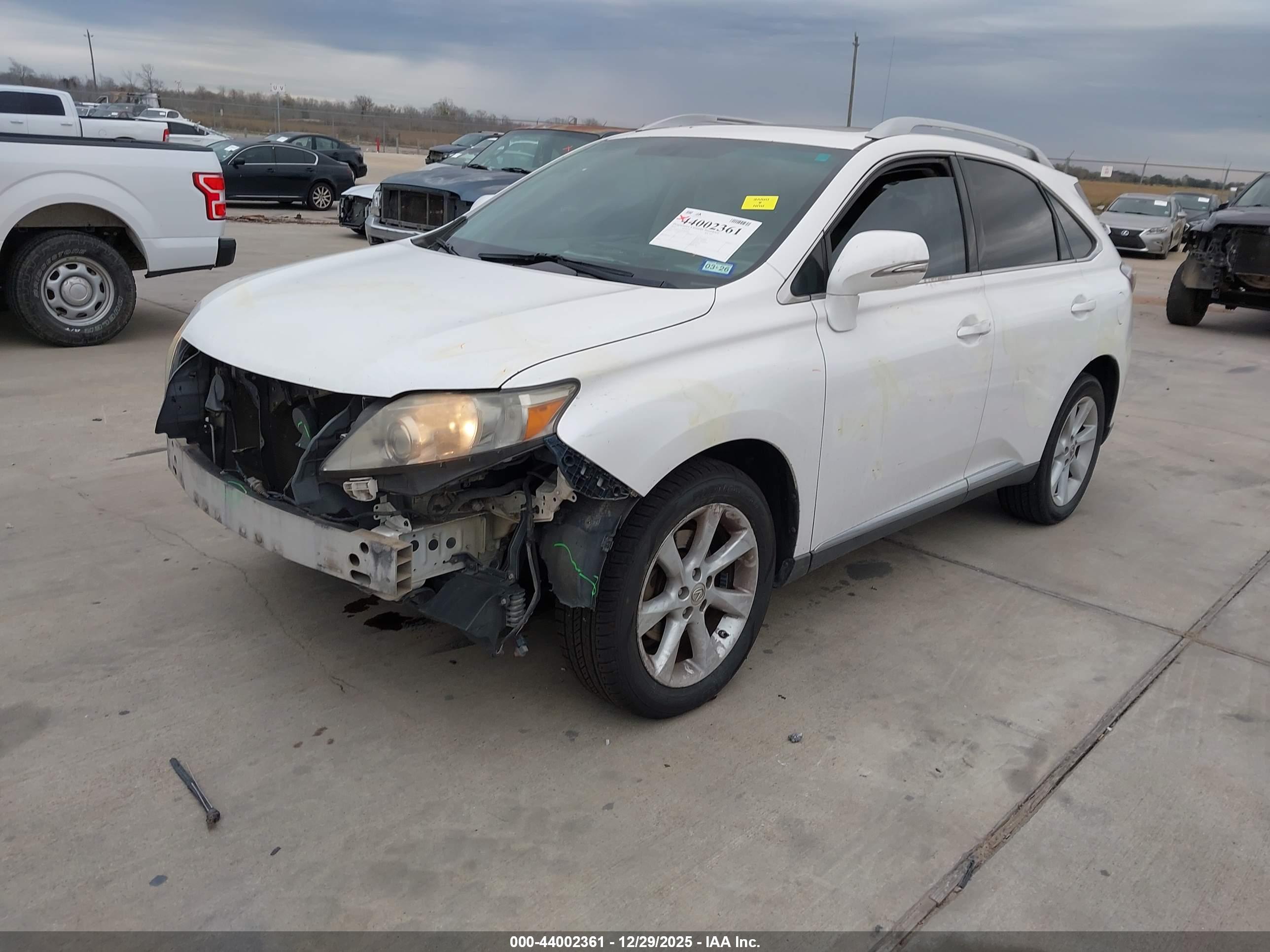 LEXUS RX image 2