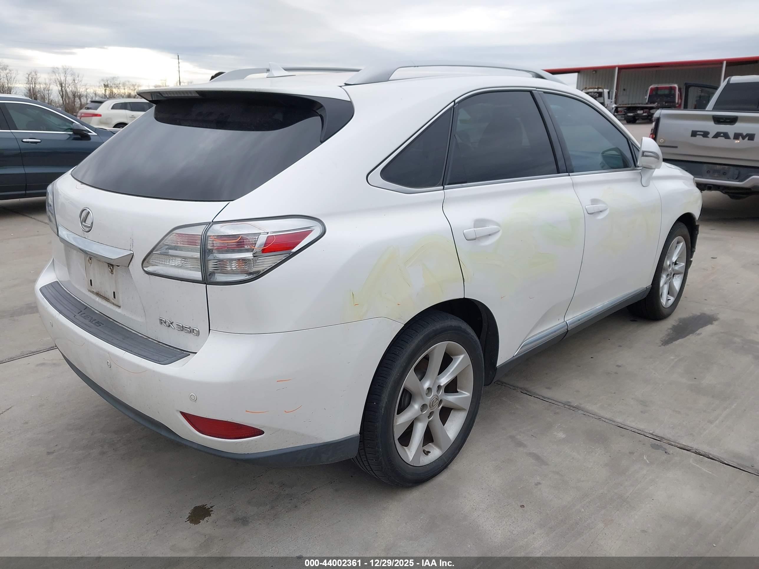 LEXUS RX image 4