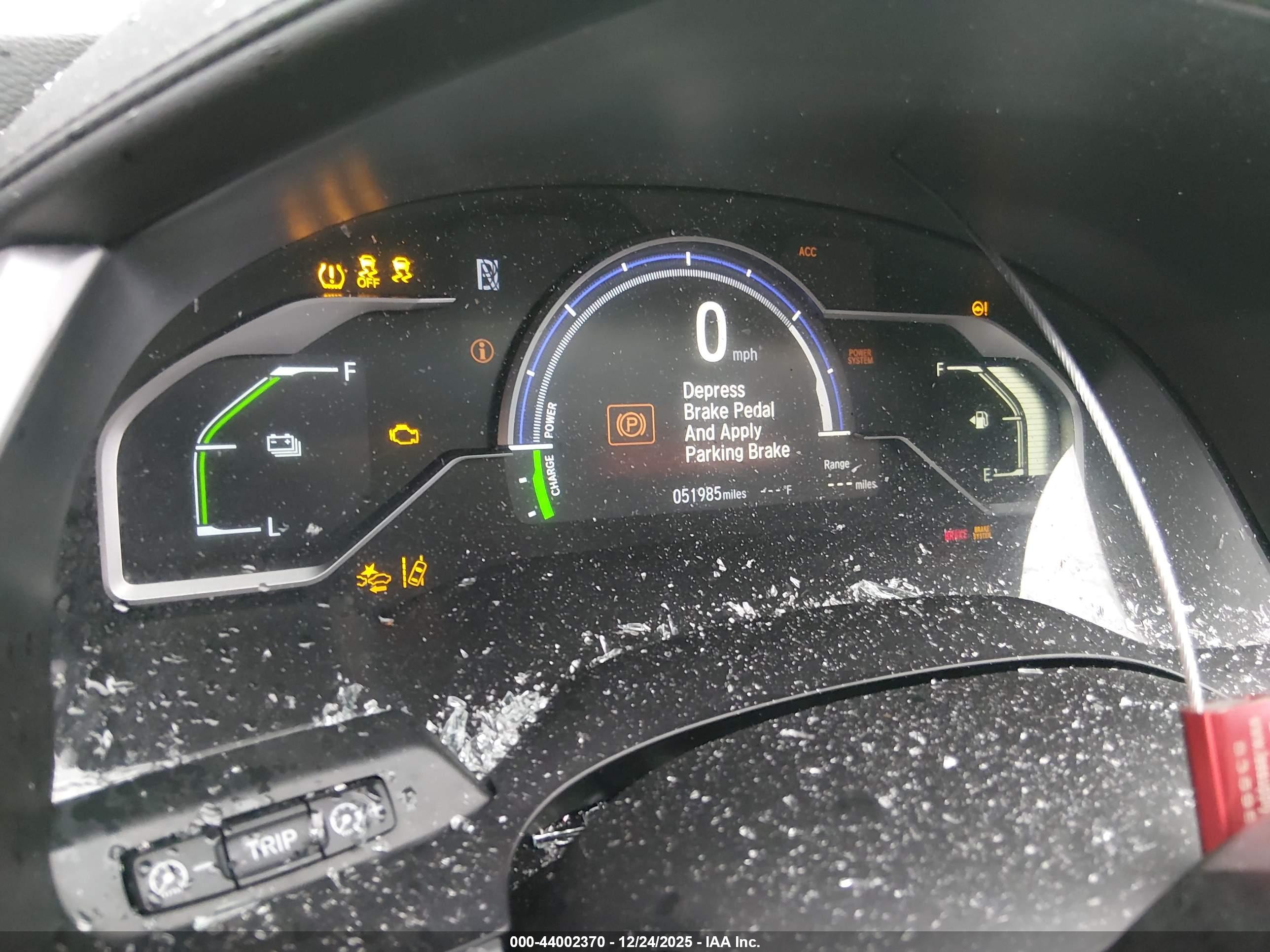 HONDA CLARITY image 7
