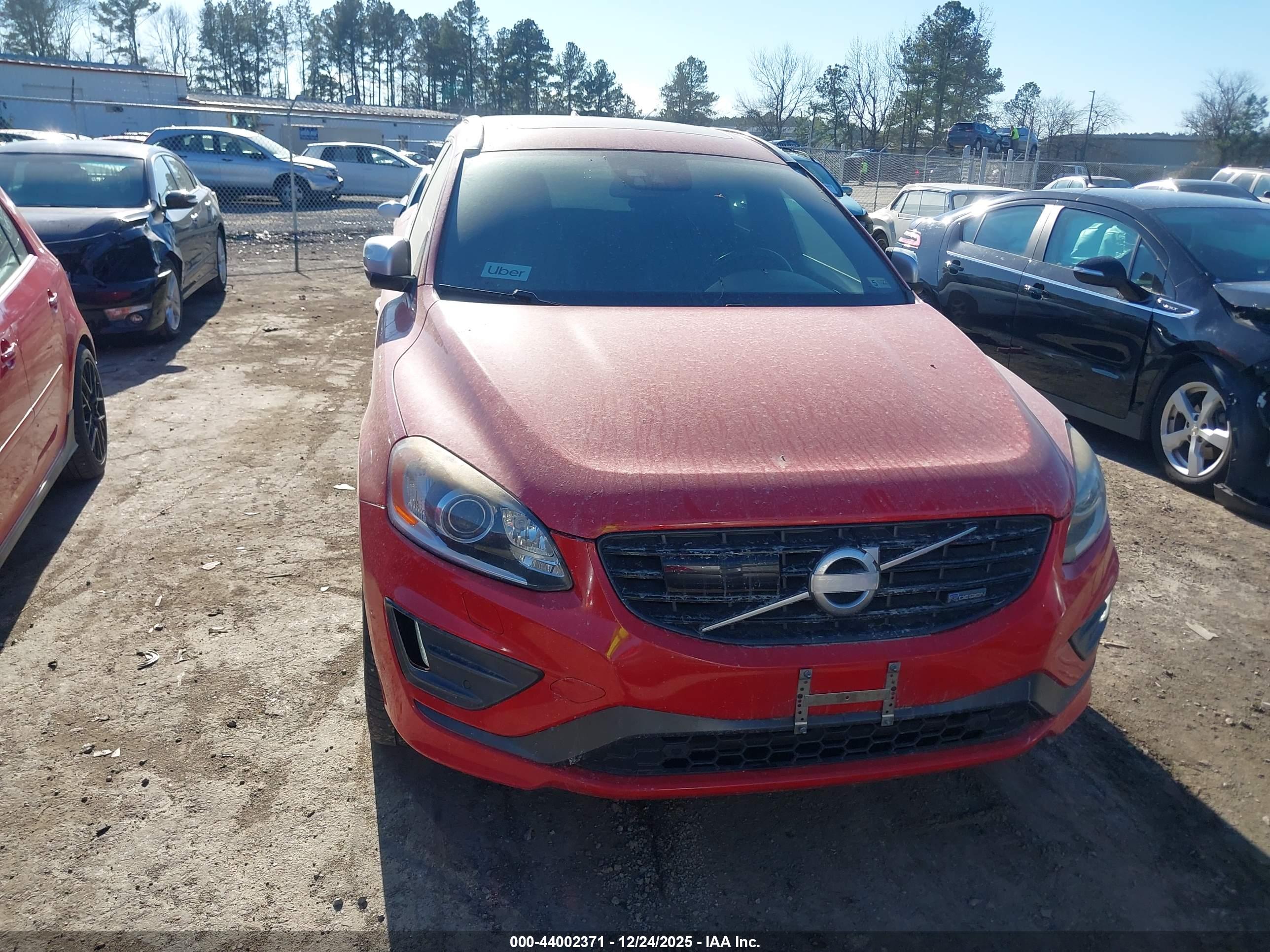VOLVO XC60 image 6