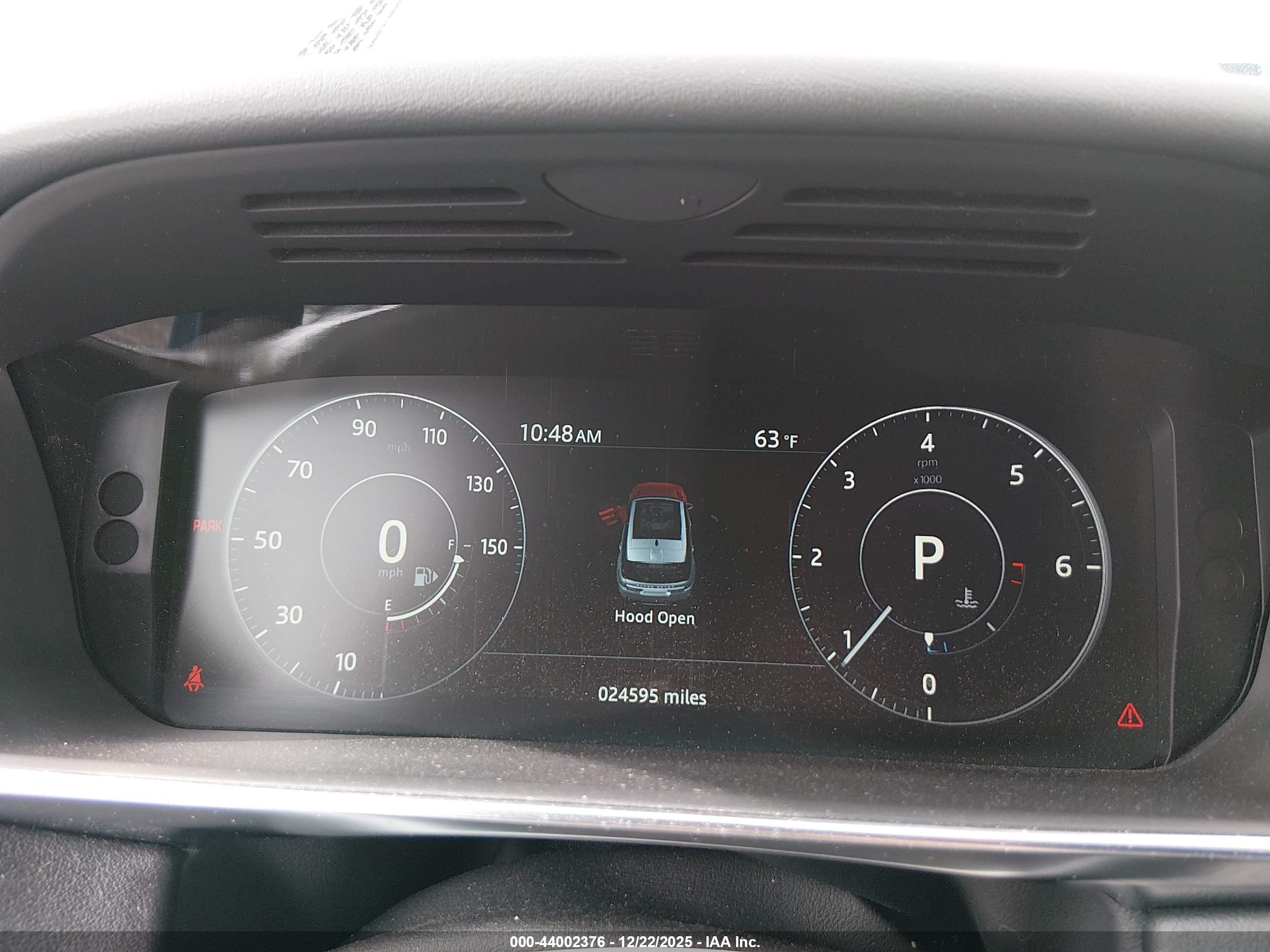 LAND ROVER image 7