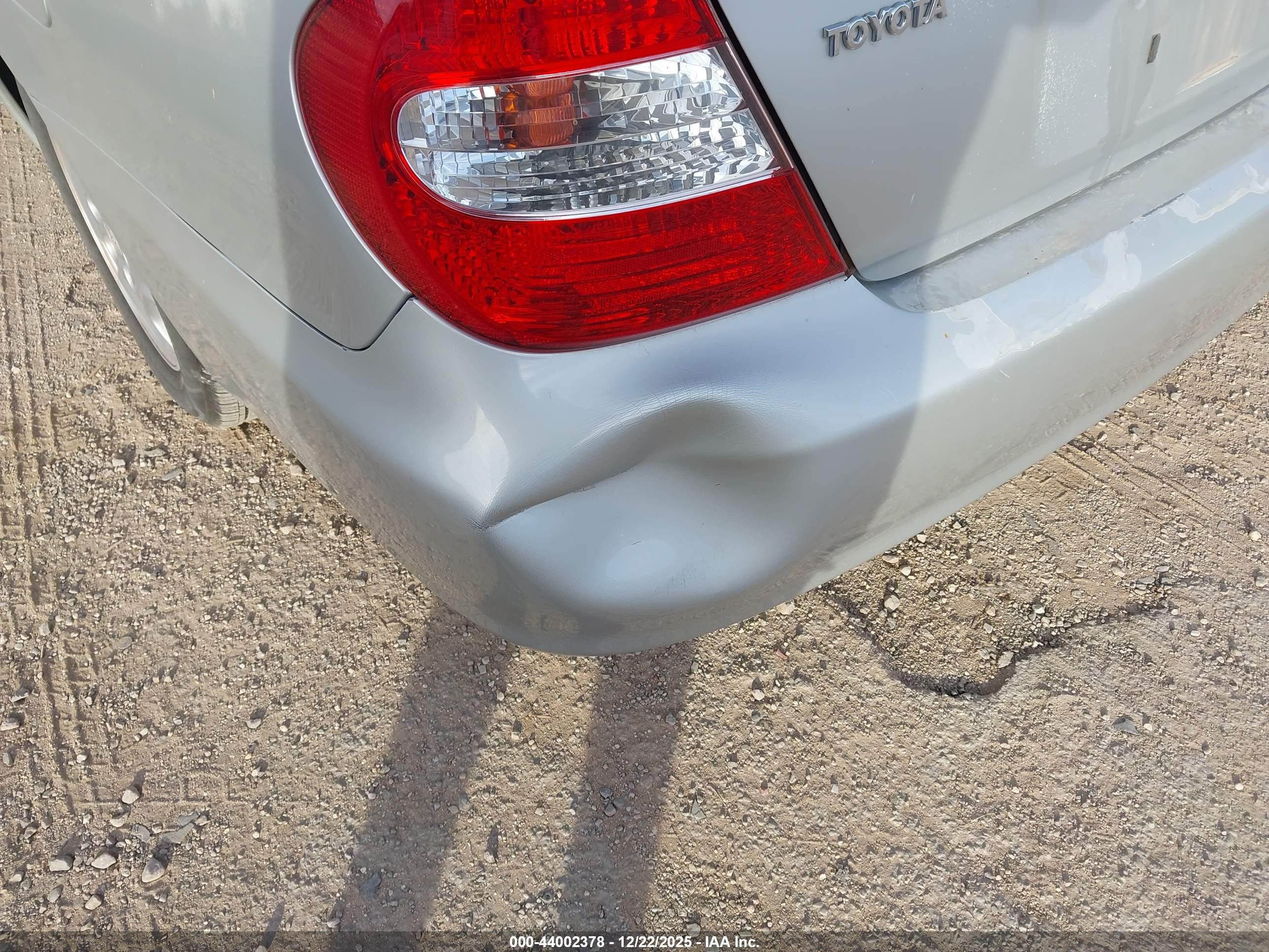 TOYOTA CAMRY image 6
