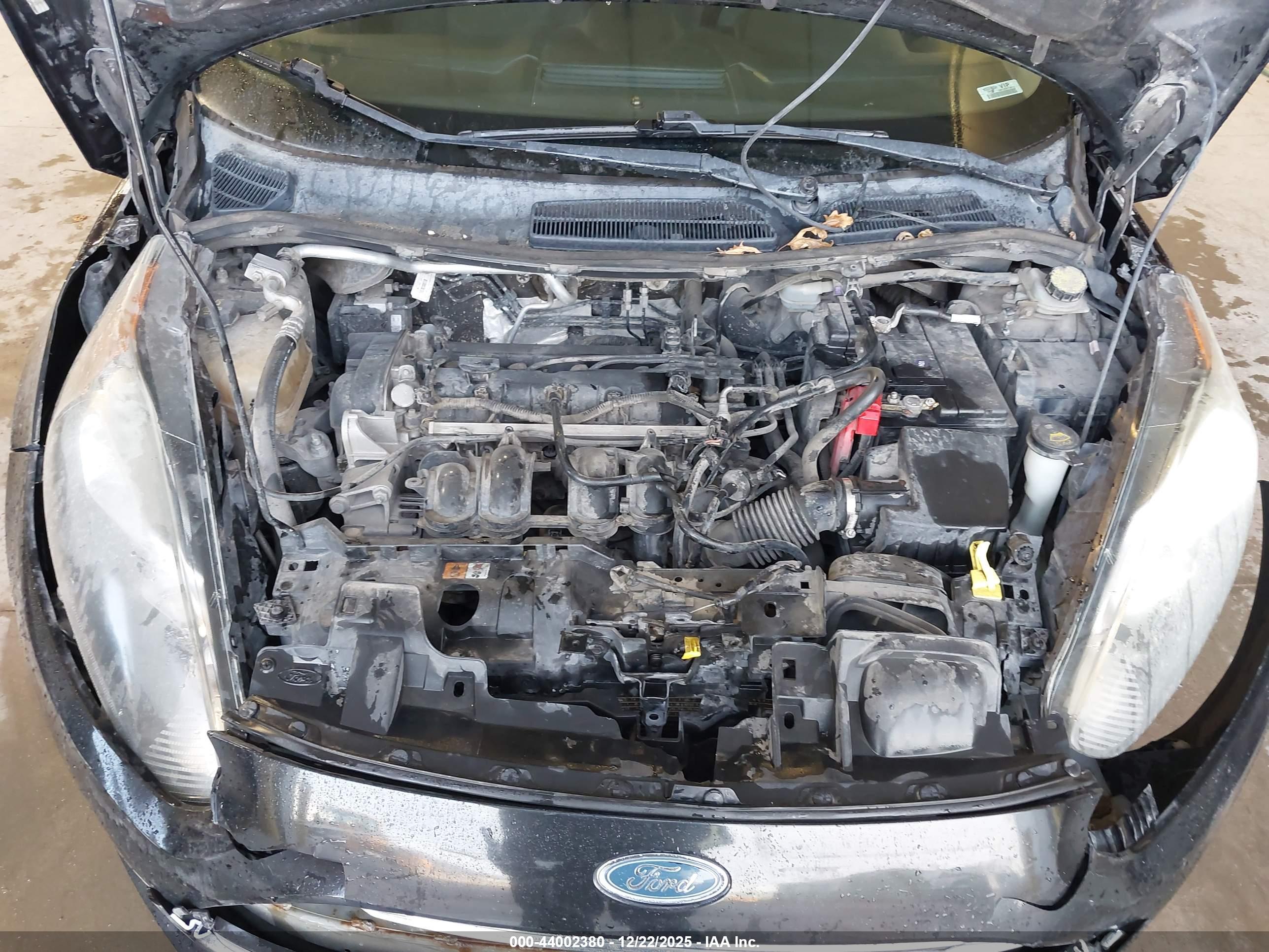 FORD FIESTA image 10