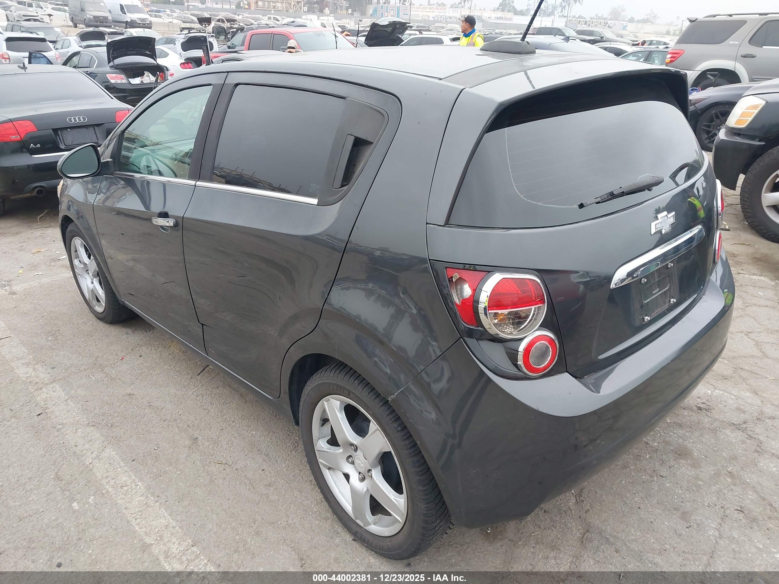 CHEVROLET SONIC image 3