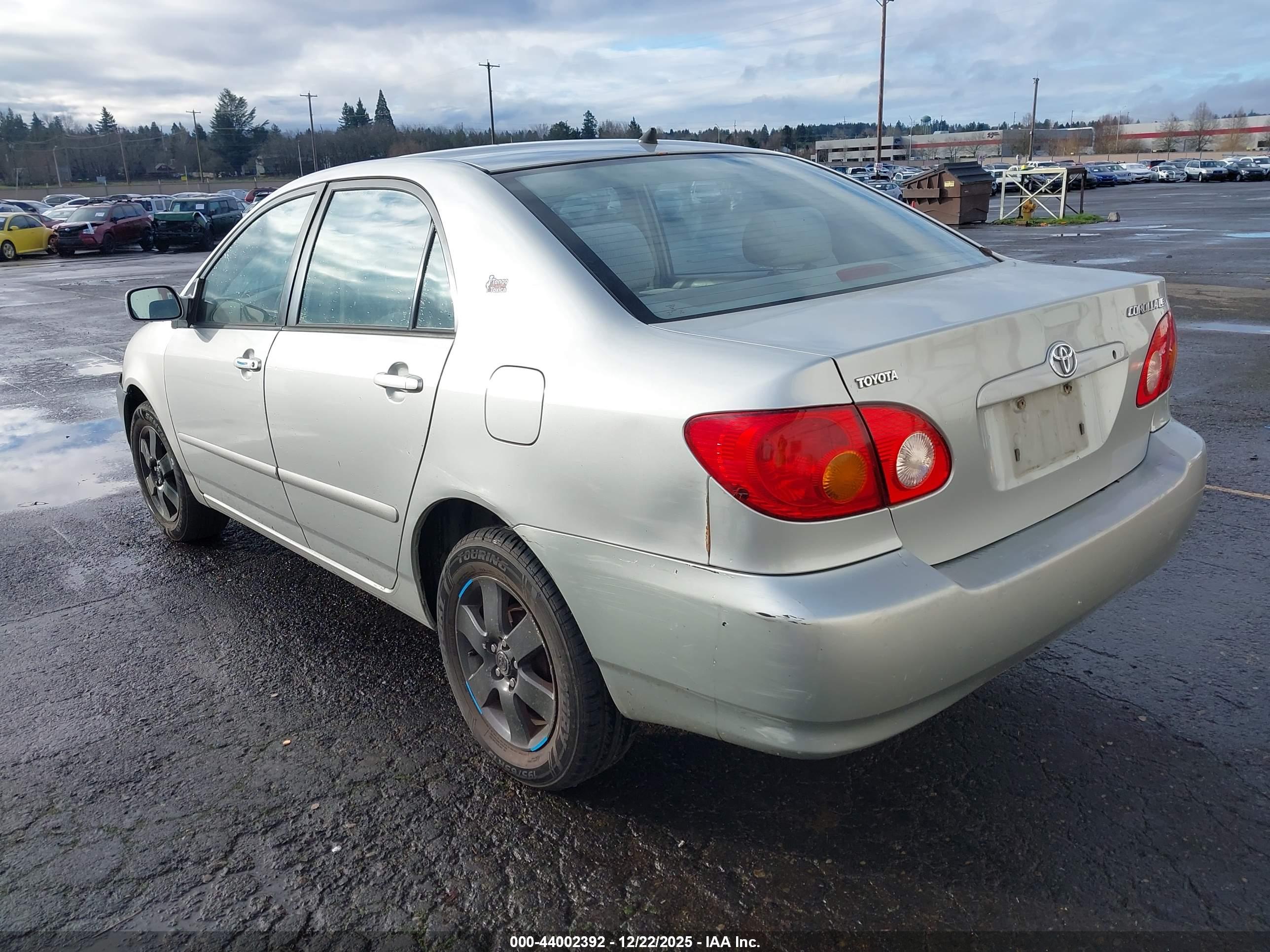 TOYOTA COROLLA image 3