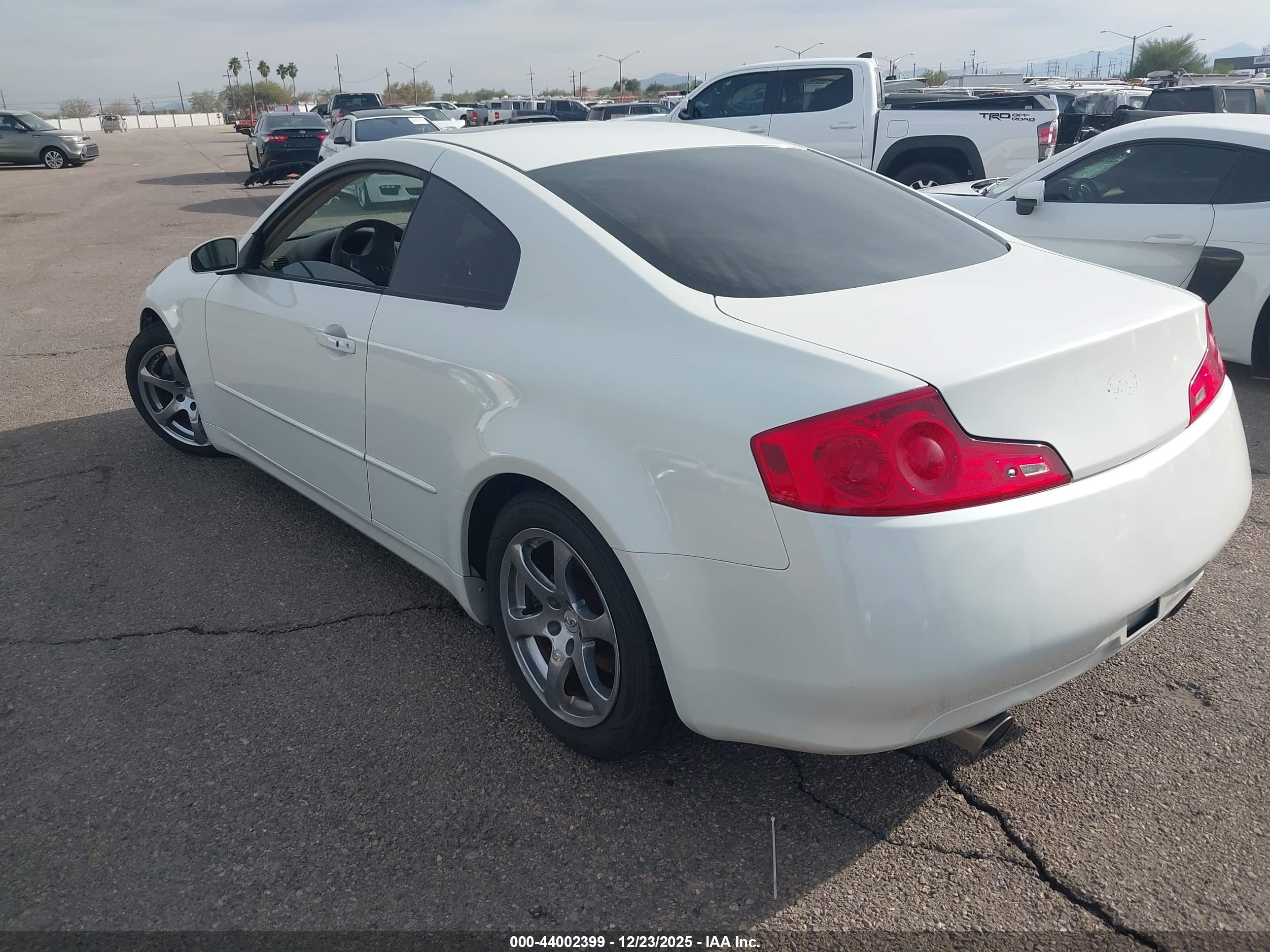 INFINITI G35 image 3