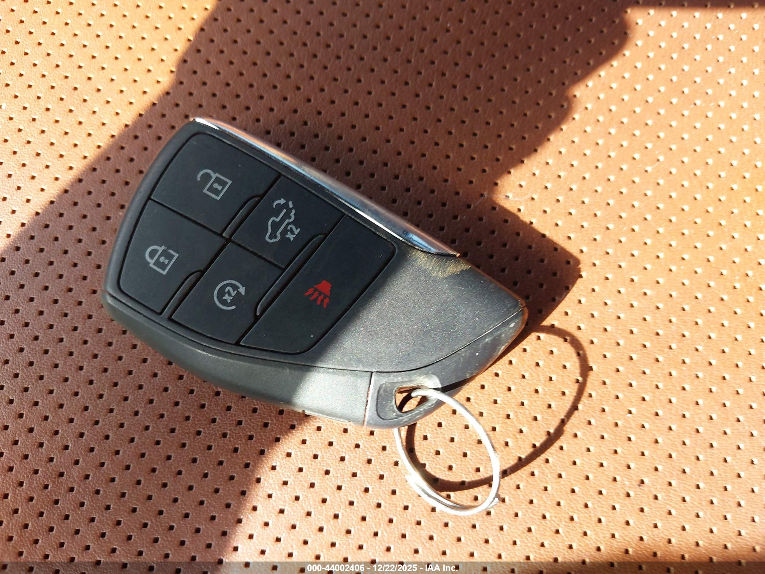 GMC SIERRA image 11