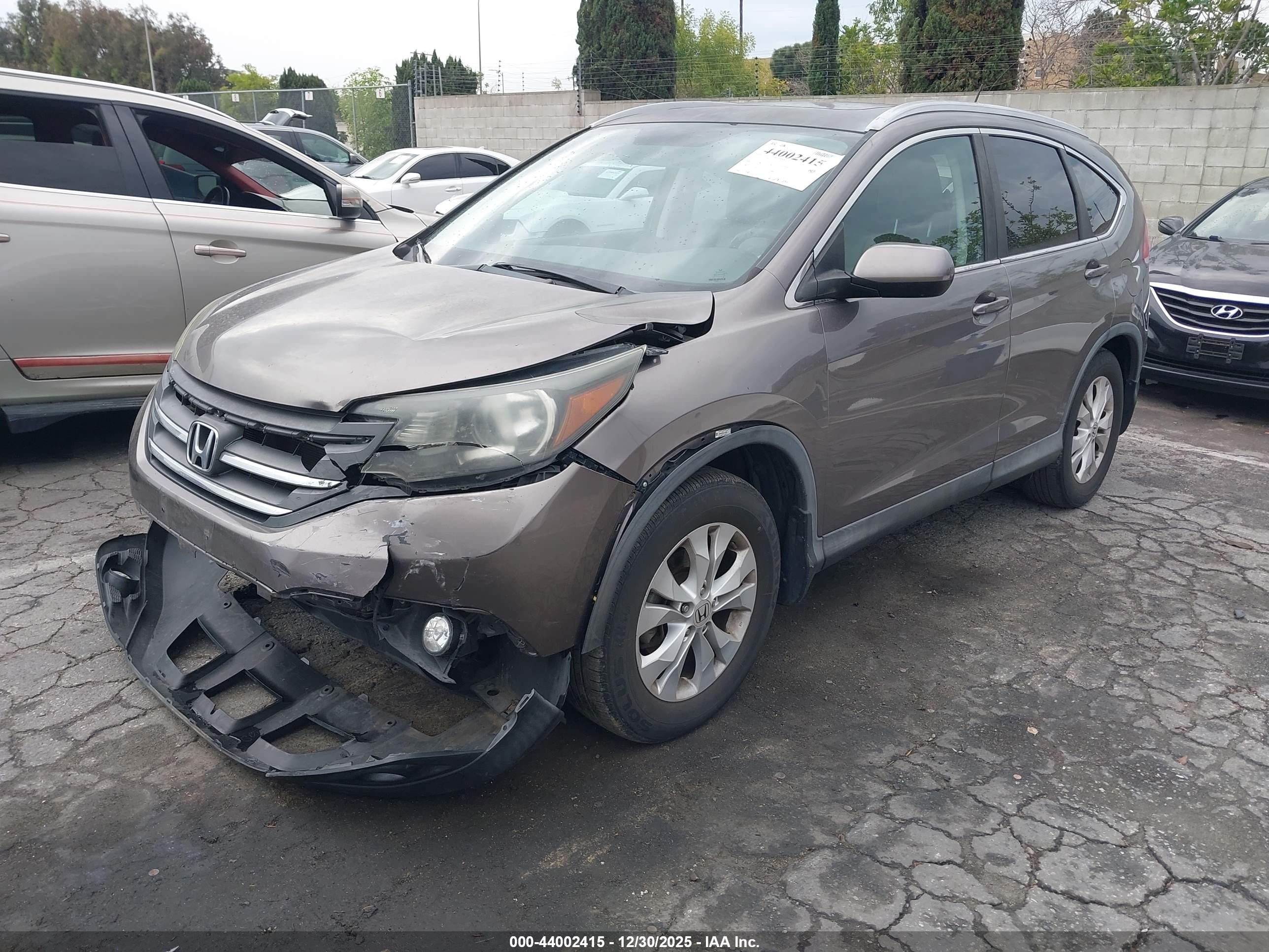 HONDA CR-V image 2
